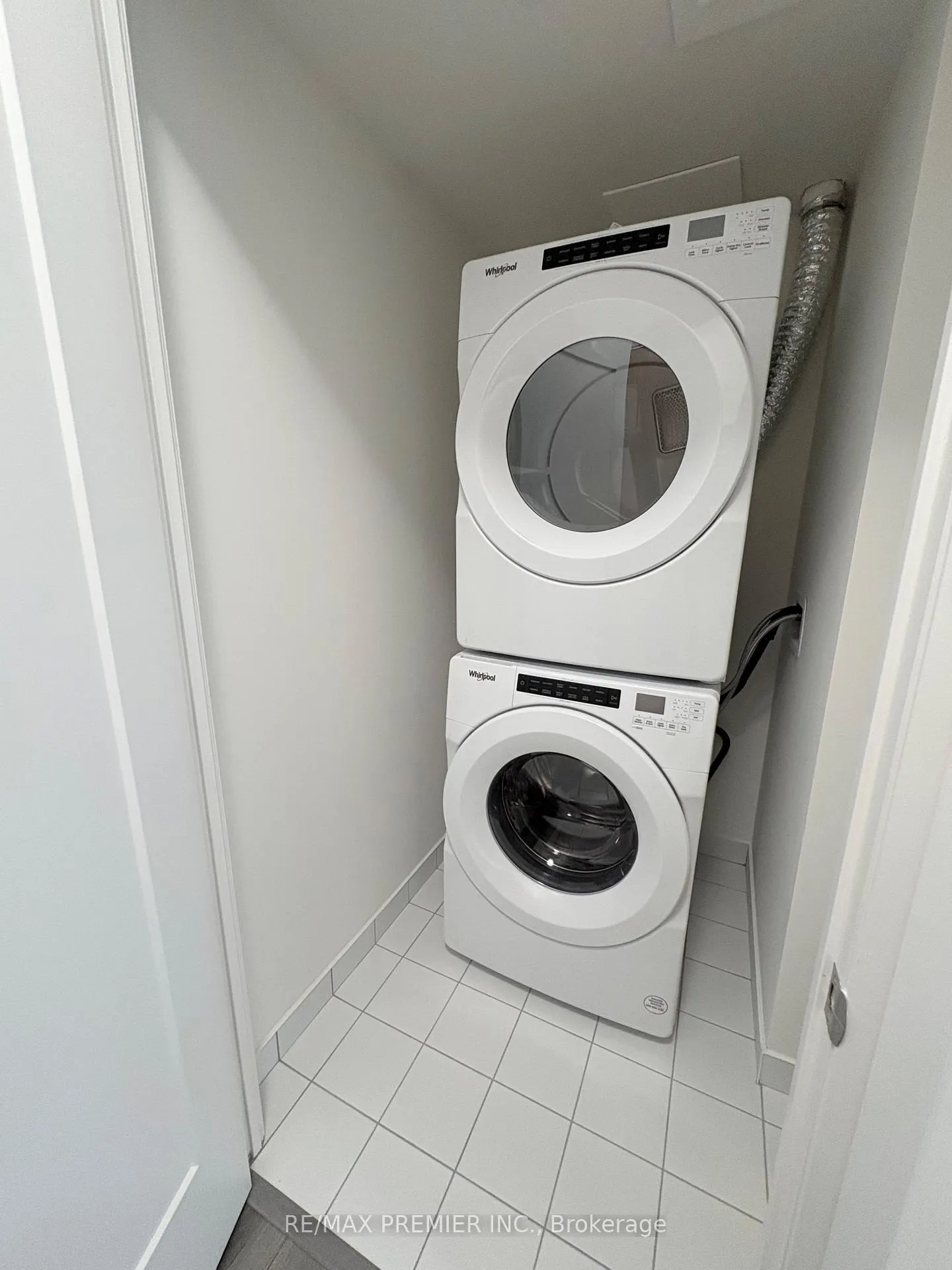 Photo 13 of Unit 1909, 8960 Jane Street S, Vaughan, Concord — HOMEH