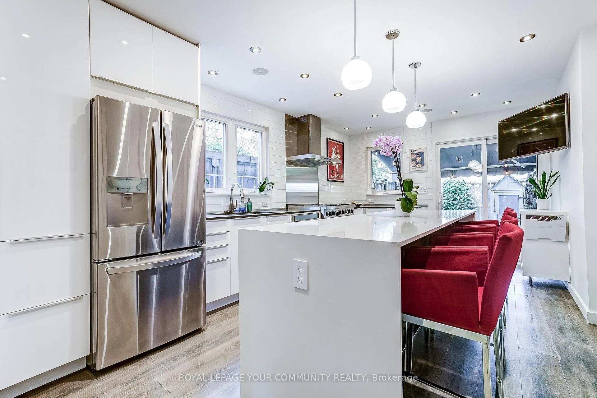 Photo 13 of 13 Howland Road, Toronto, North Riverdale — HOMEH