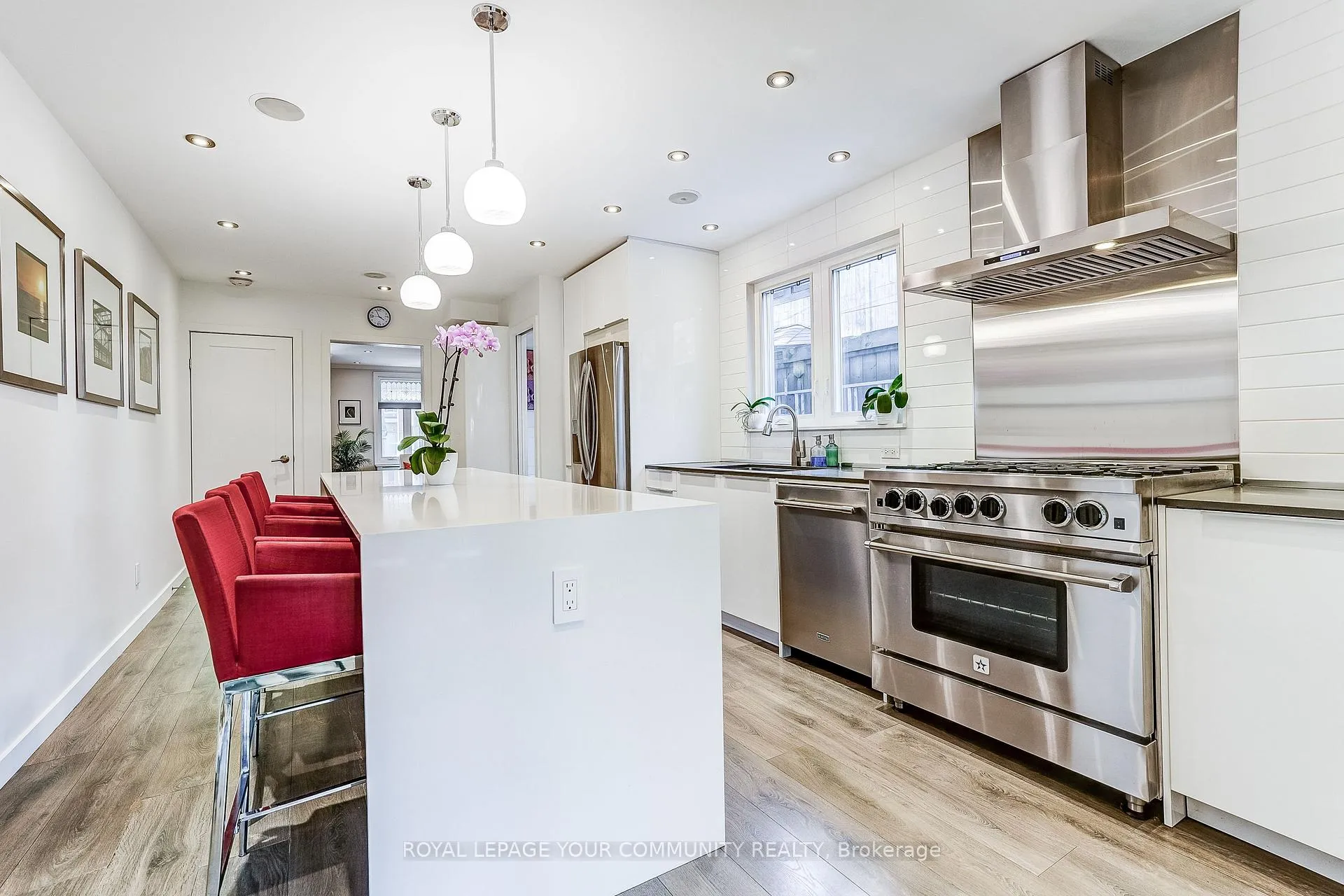 Photo 16 of 13 Howland Road, Toronto, North Riverdale — HOMEH