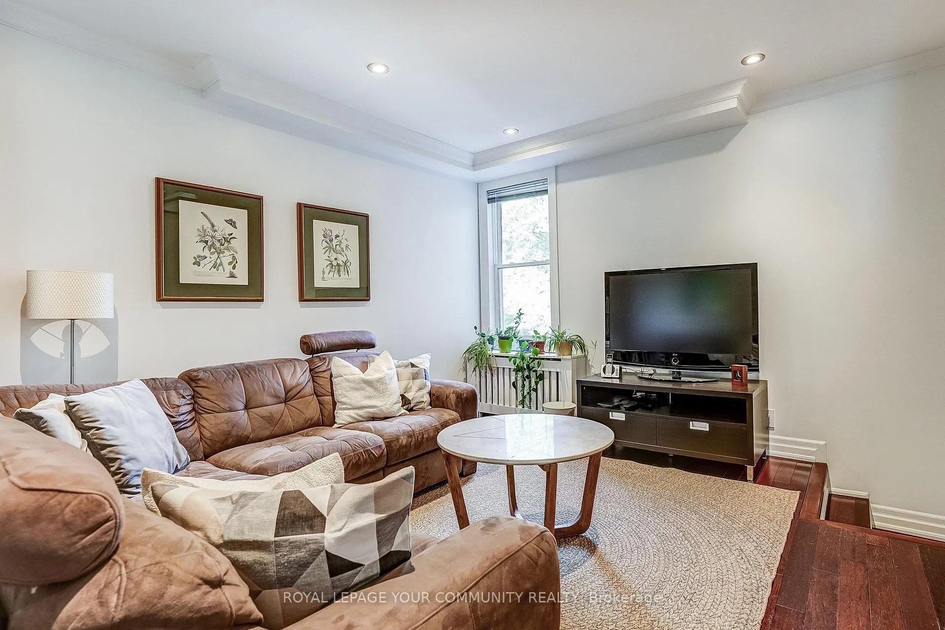 Photo 20 of 13 Howland Road, Toronto, North Riverdale — HOMEH