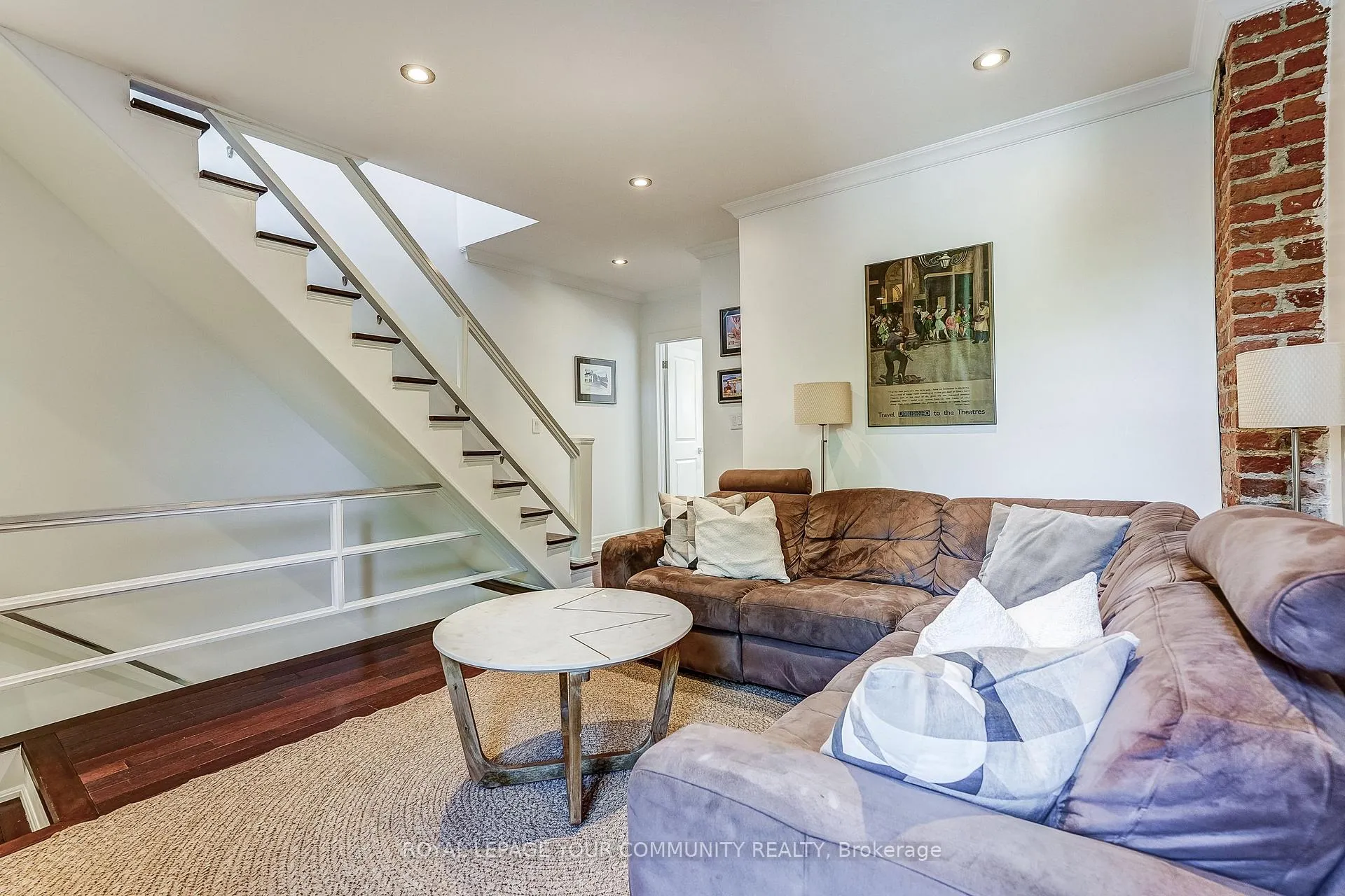Photo 21 of 13 Howland Road, Toronto, North Riverdale — HOMEH