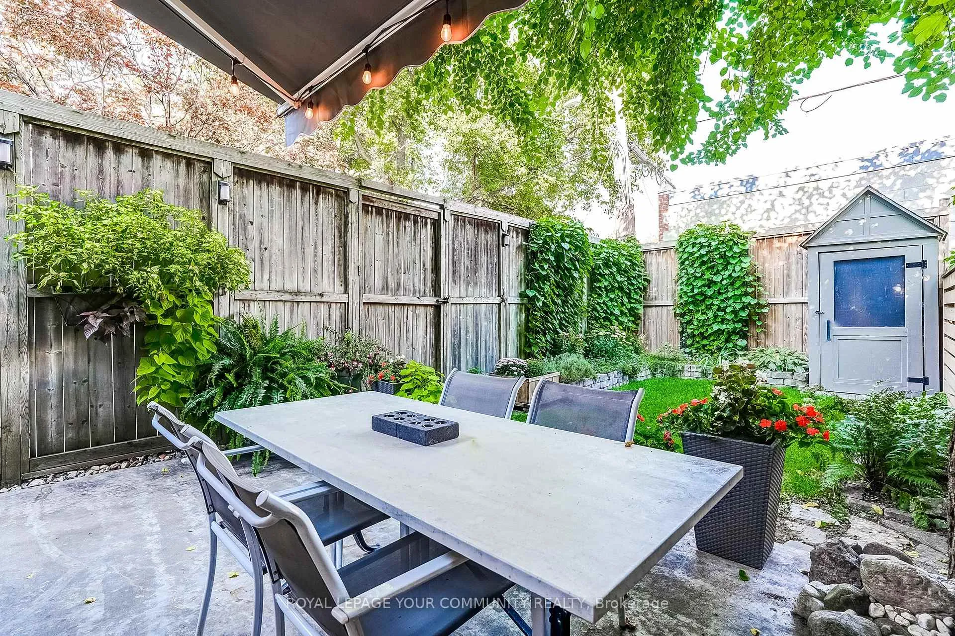 Photo 44 of 13 Howland Road, Toronto, North Riverdale — HOMEH