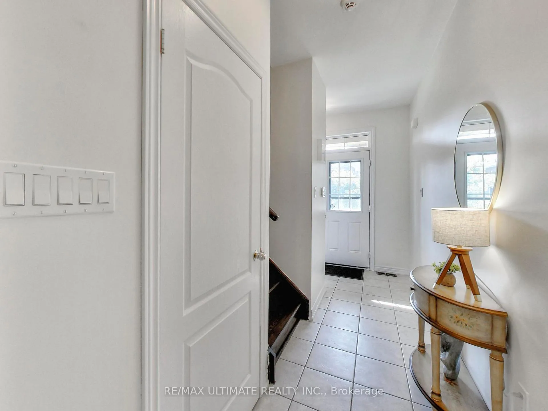 Photo 3 of 115 Pedwell Street, Clarington, Newcastle — HOMEH