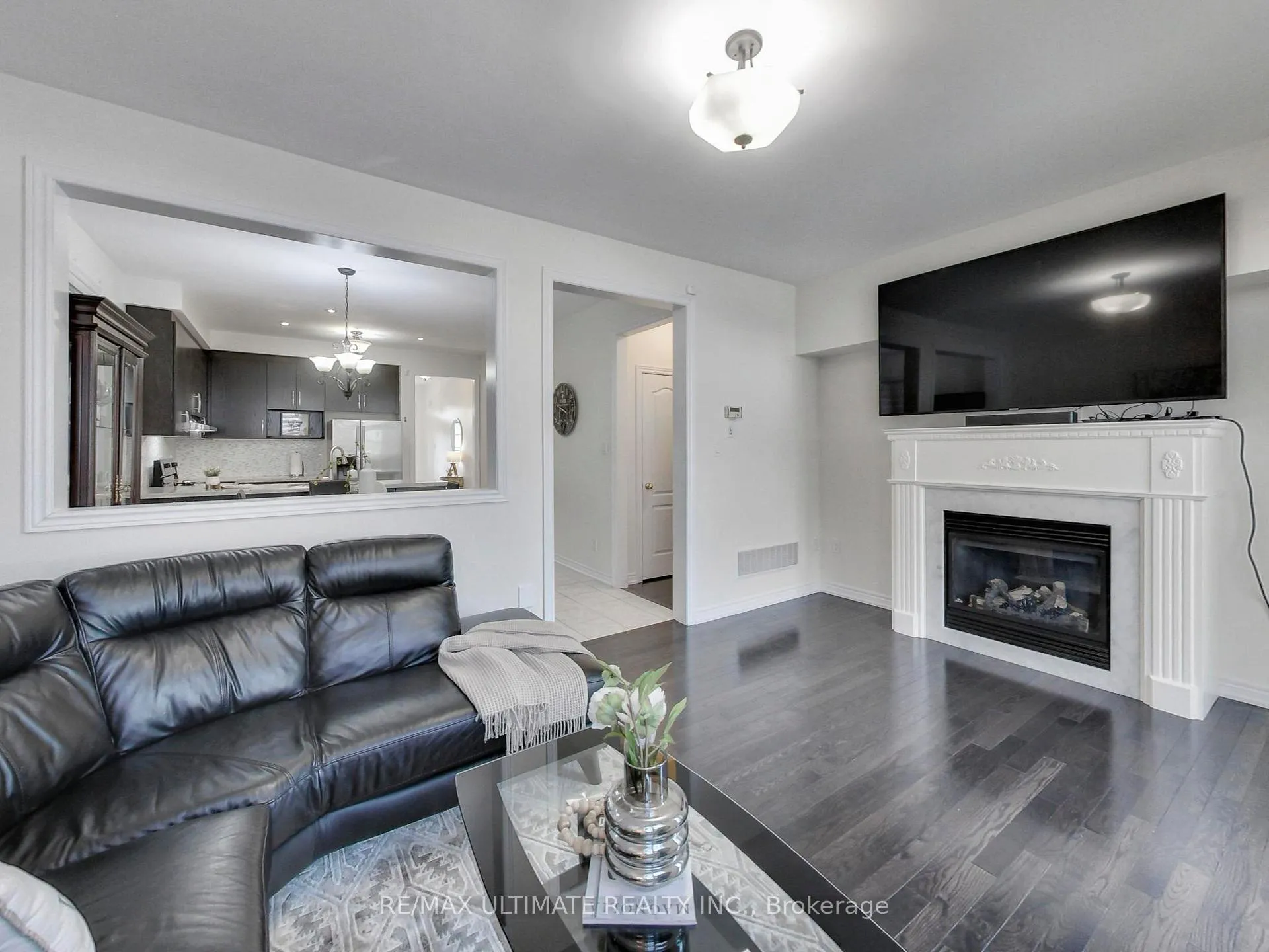 Photo 6 of 115 Pedwell Street, Clarington, Newcastle — HOMEH