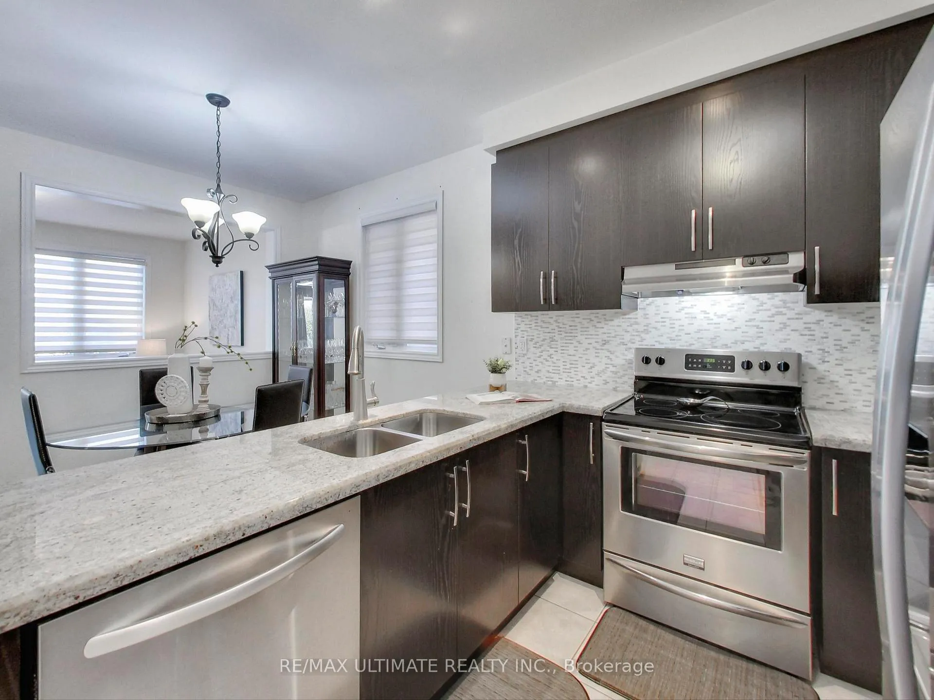 Photo 9 of 115 Pedwell Street, Clarington, Newcastle — HOMEH