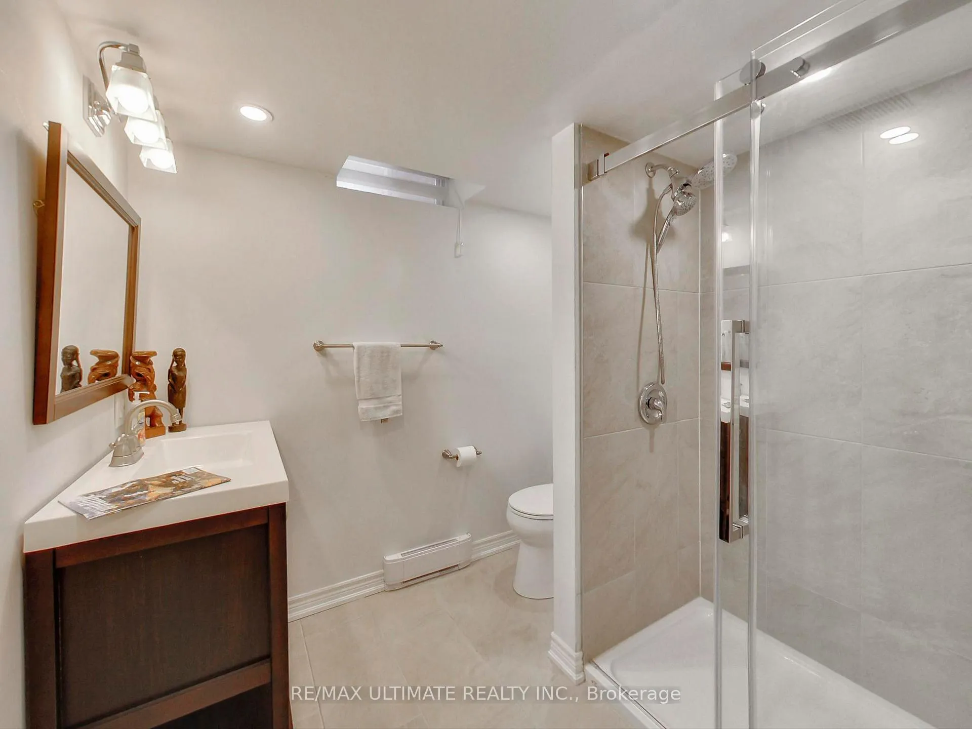 Photo 33 of 115 Pedwell Street, Clarington, Newcastle — HOMEH