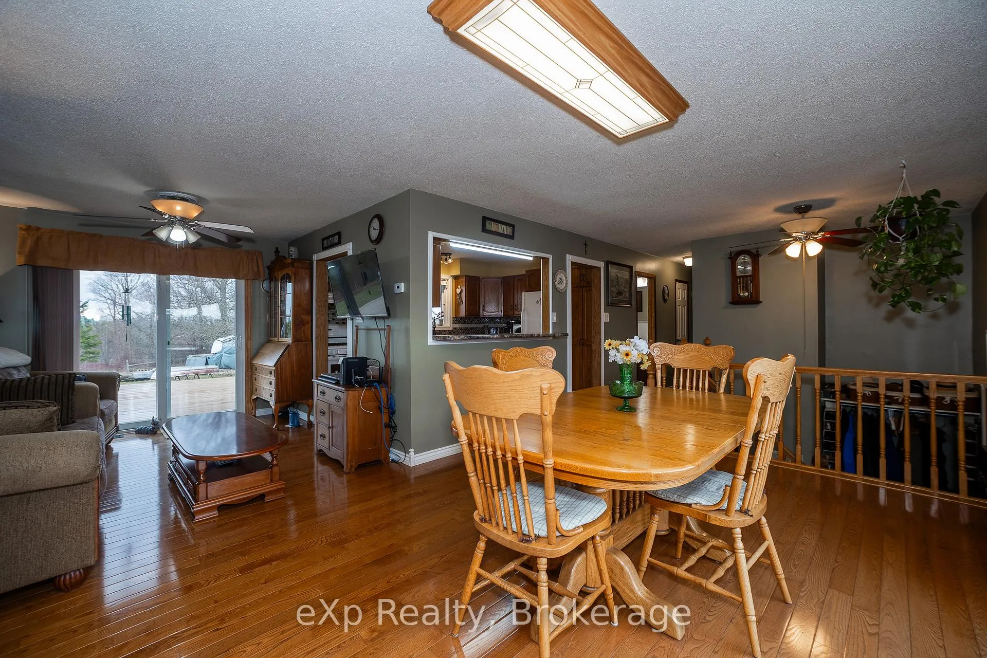 Photo 7 of 752791 75 Side Road, Southgate — HOMEH