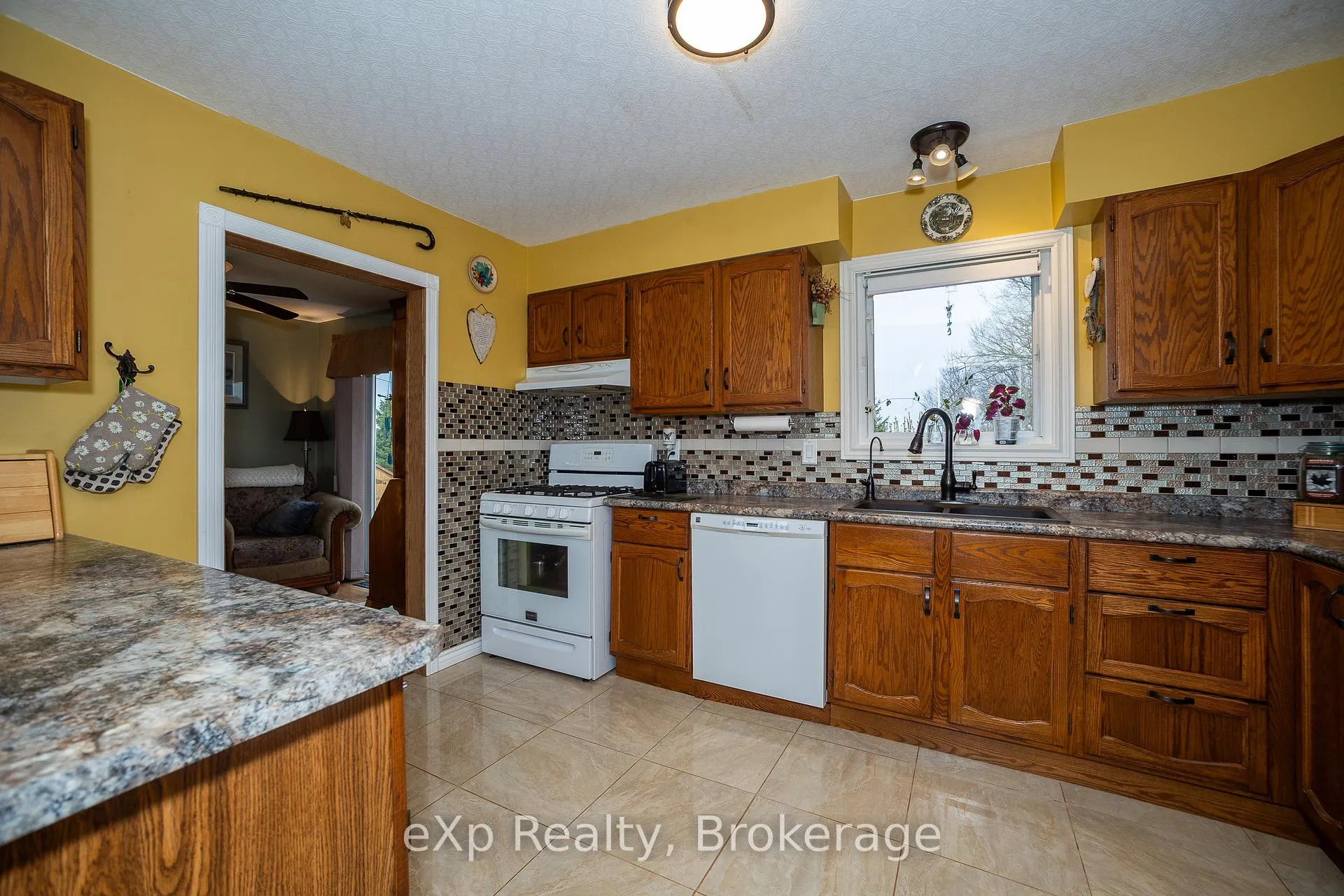 Photo 14 of 752791 75 Side Road, Southgate — HOMEH