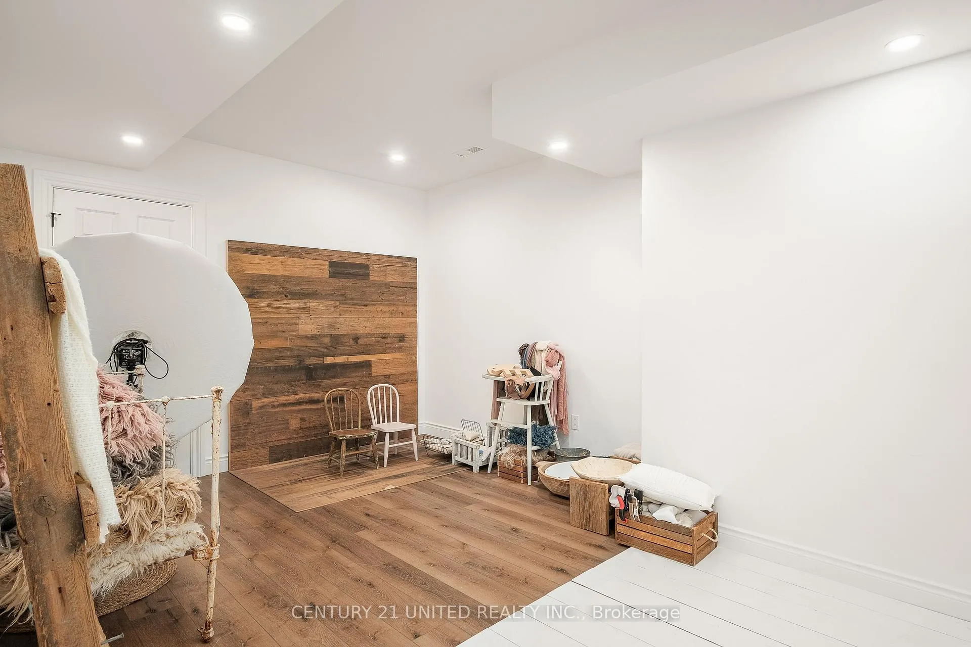 Photo 23 of 1461 11th Line, Selwyn — HOMEH