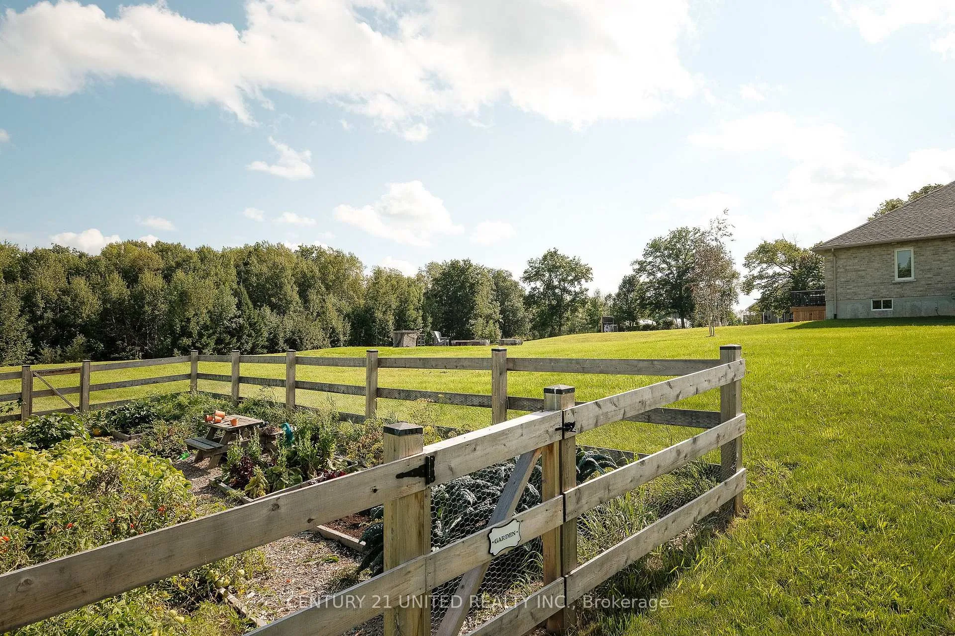 Photo 33 of 1461 11th Line, Selwyn — HOMEH