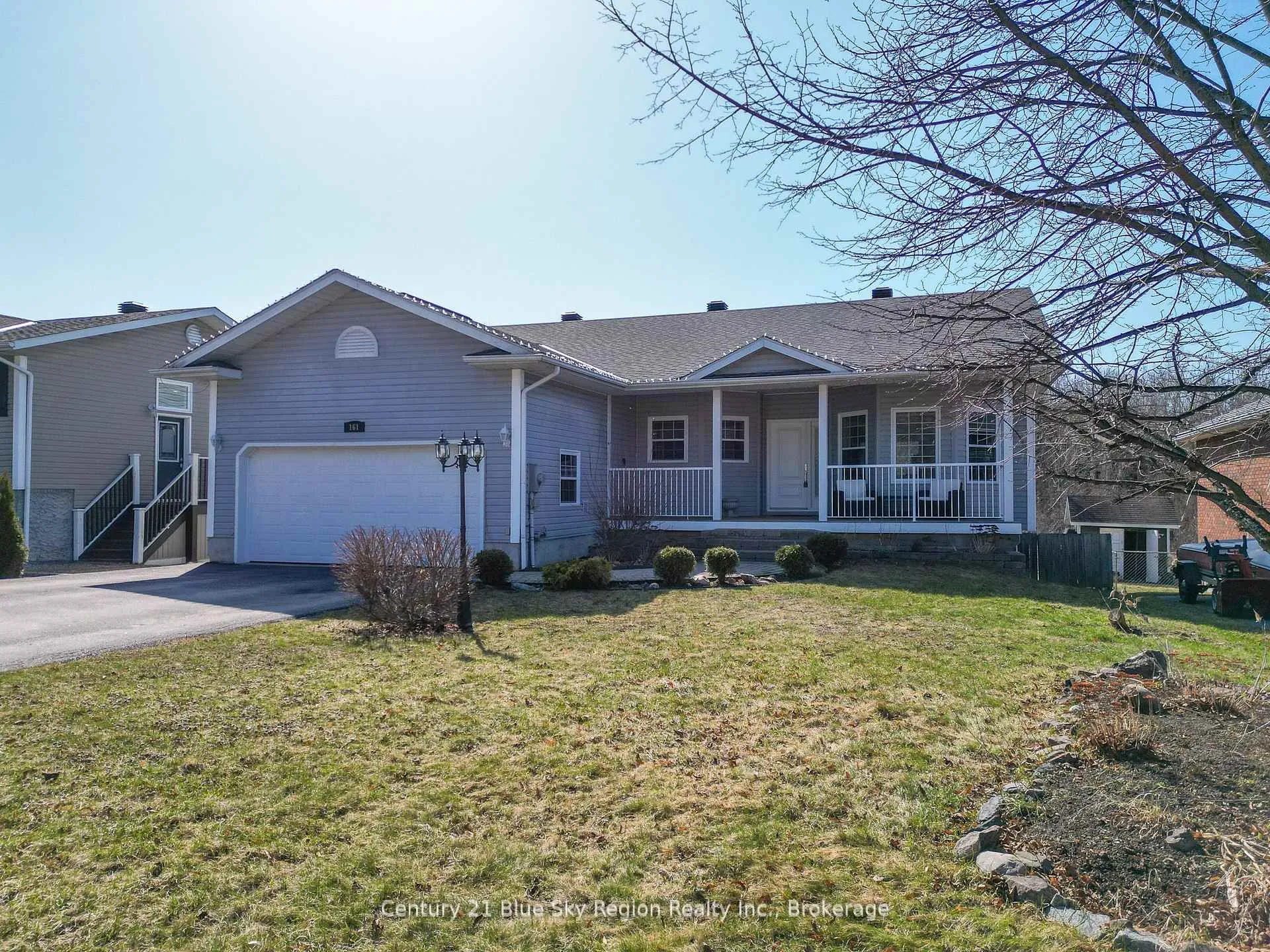 Photo 2 of 161 Golf Course Road, Callander — HOMEH