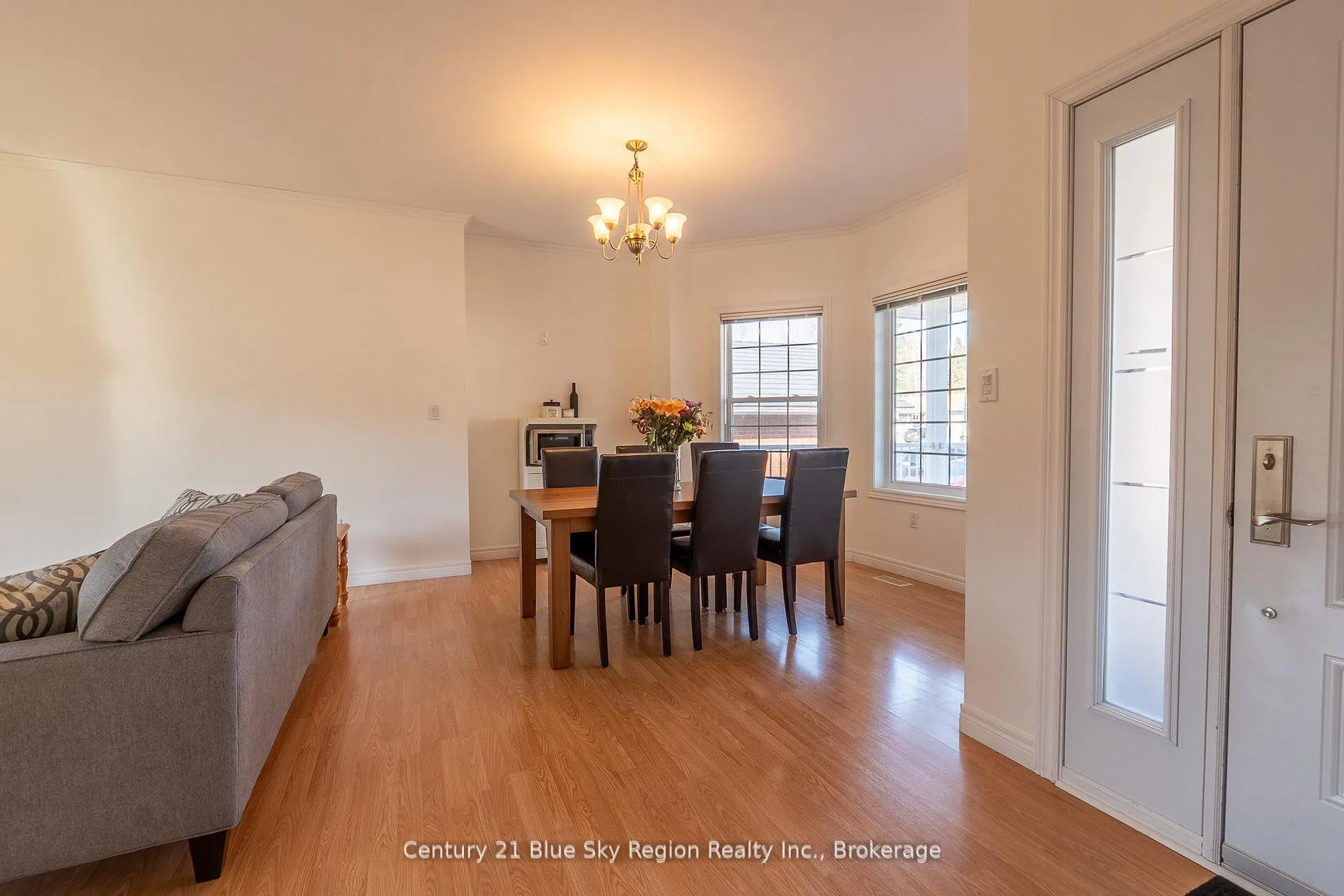 Photo 4 of 161 Golf Course Road, Callander — HOMEH