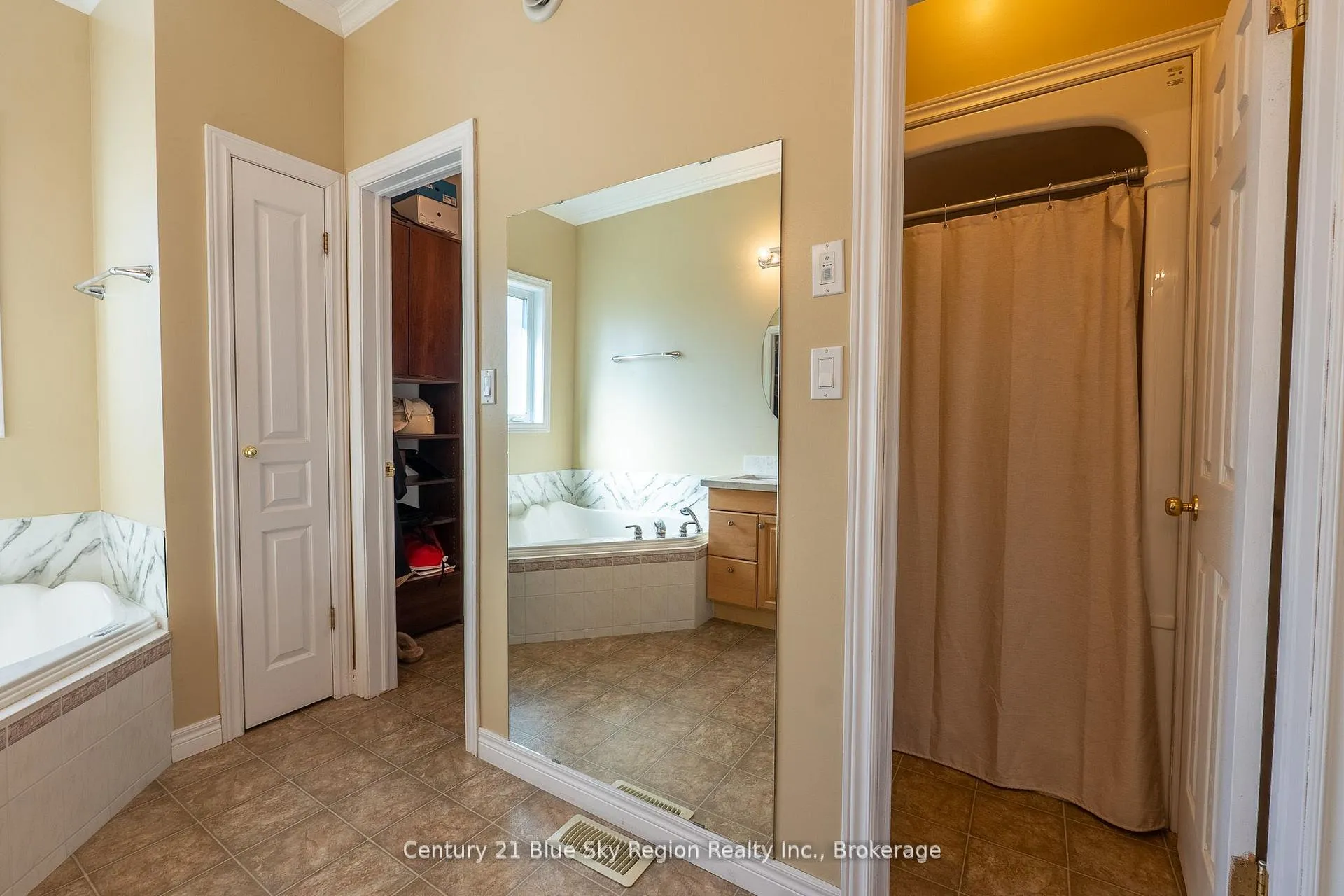 Photo 18 of 161 Golf Course Road, Callander — HOMEH