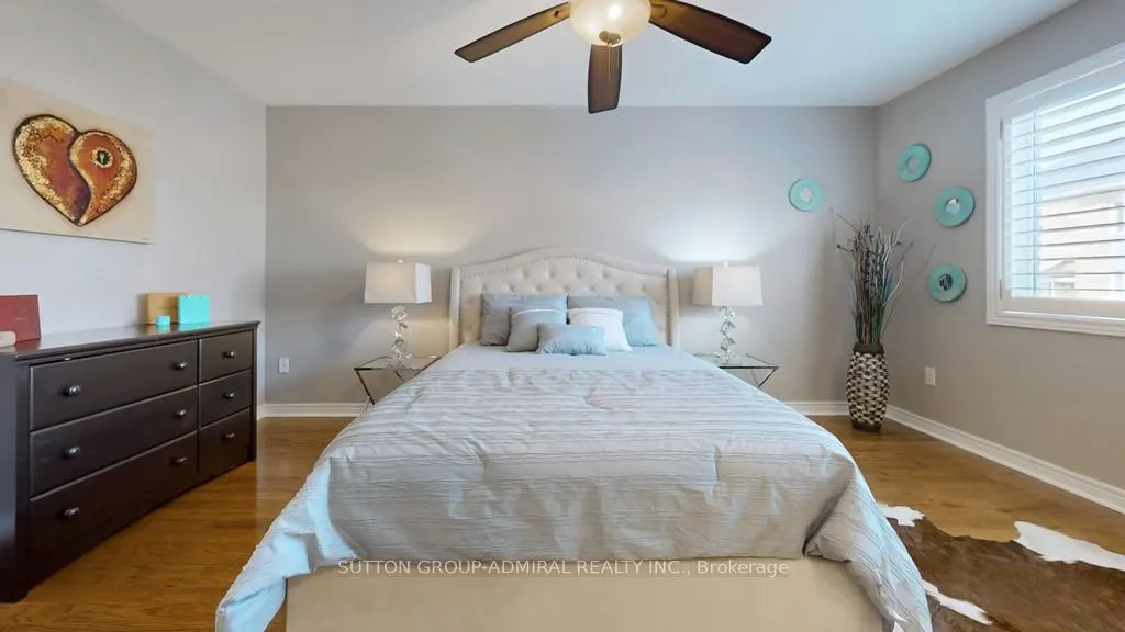 Photo 20 of 25 D'Eva Drive, Vaughan, Patterson — HOMEH