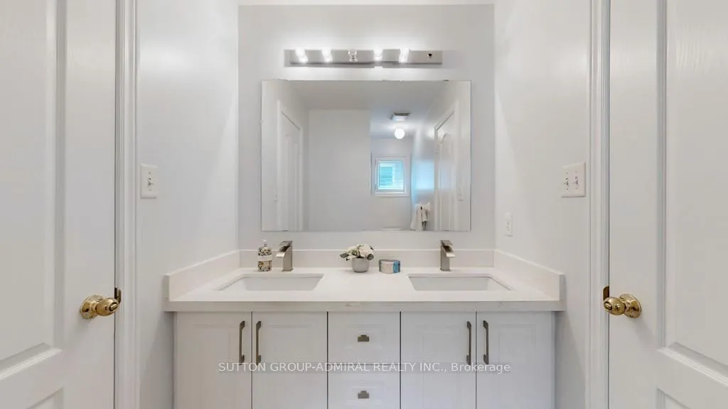 Photo 26 of 25 D'Eva Drive, Vaughan, Patterson — HOMEH