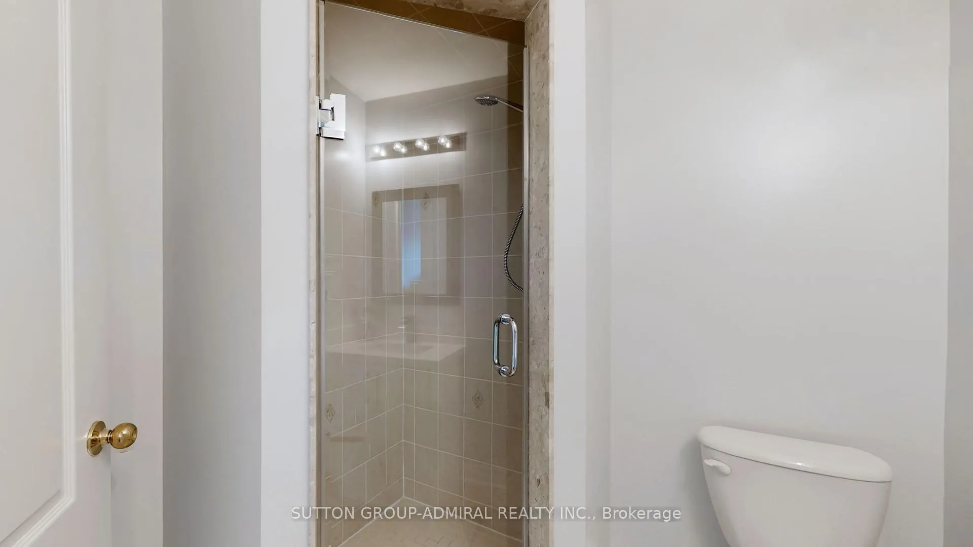 Photo 30 of 25 D'Eva Drive, Vaughan, Patterson — HOMEH