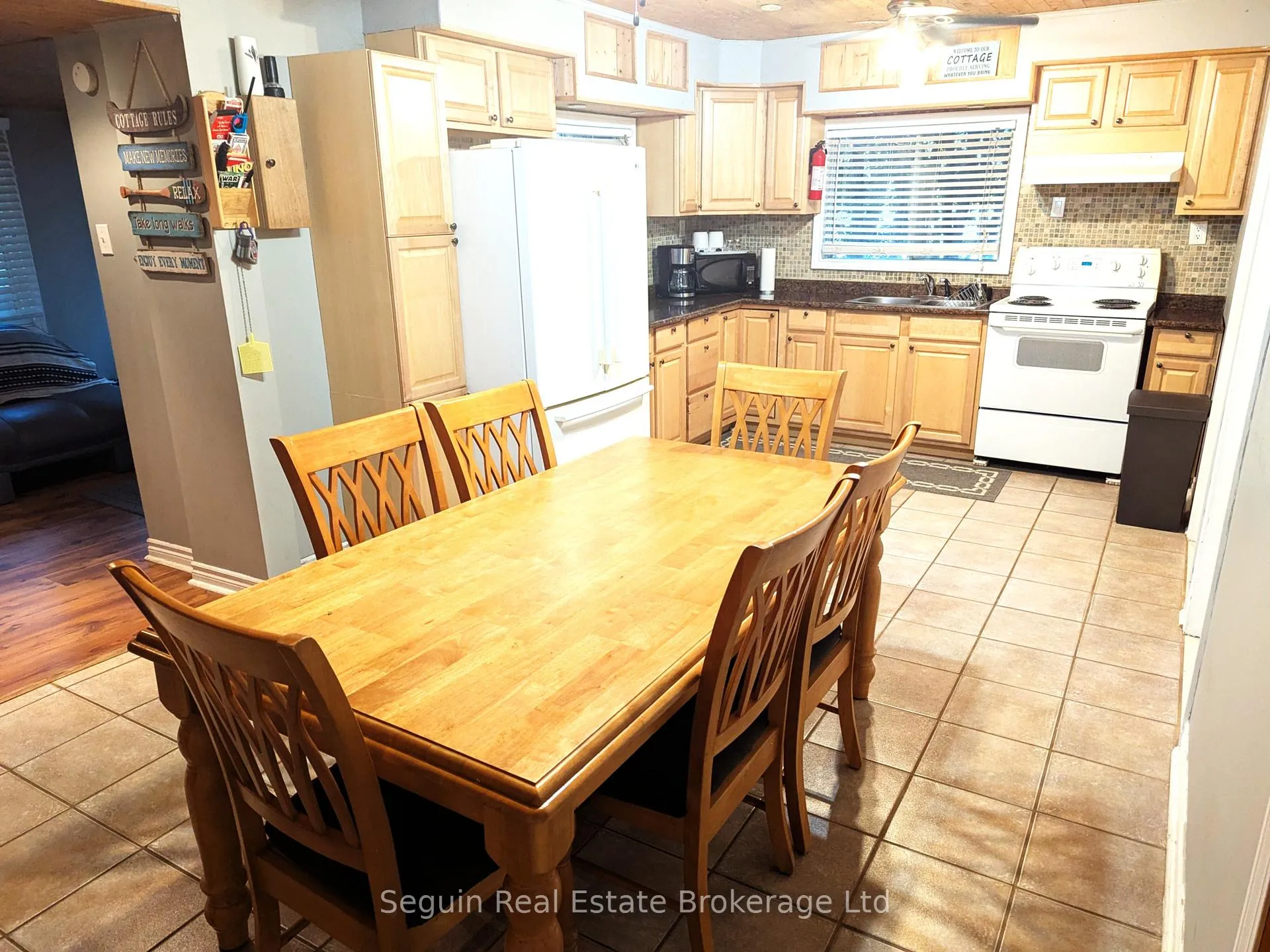 Photo 8 of 90 Bradley Road, Seguin — HOMEH