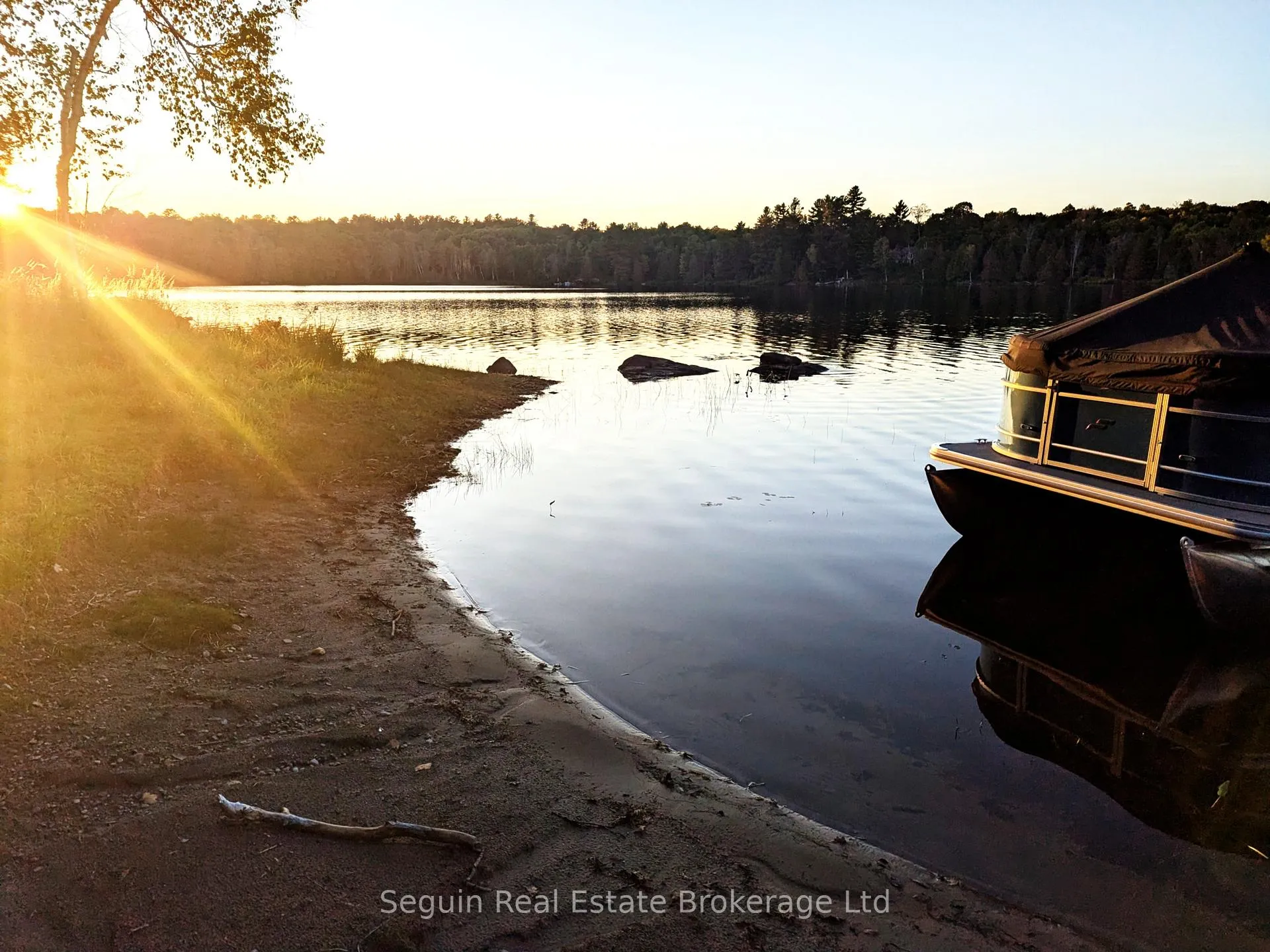 Photo 9 of 90 Bradley Road, Seguin — HOMEH
