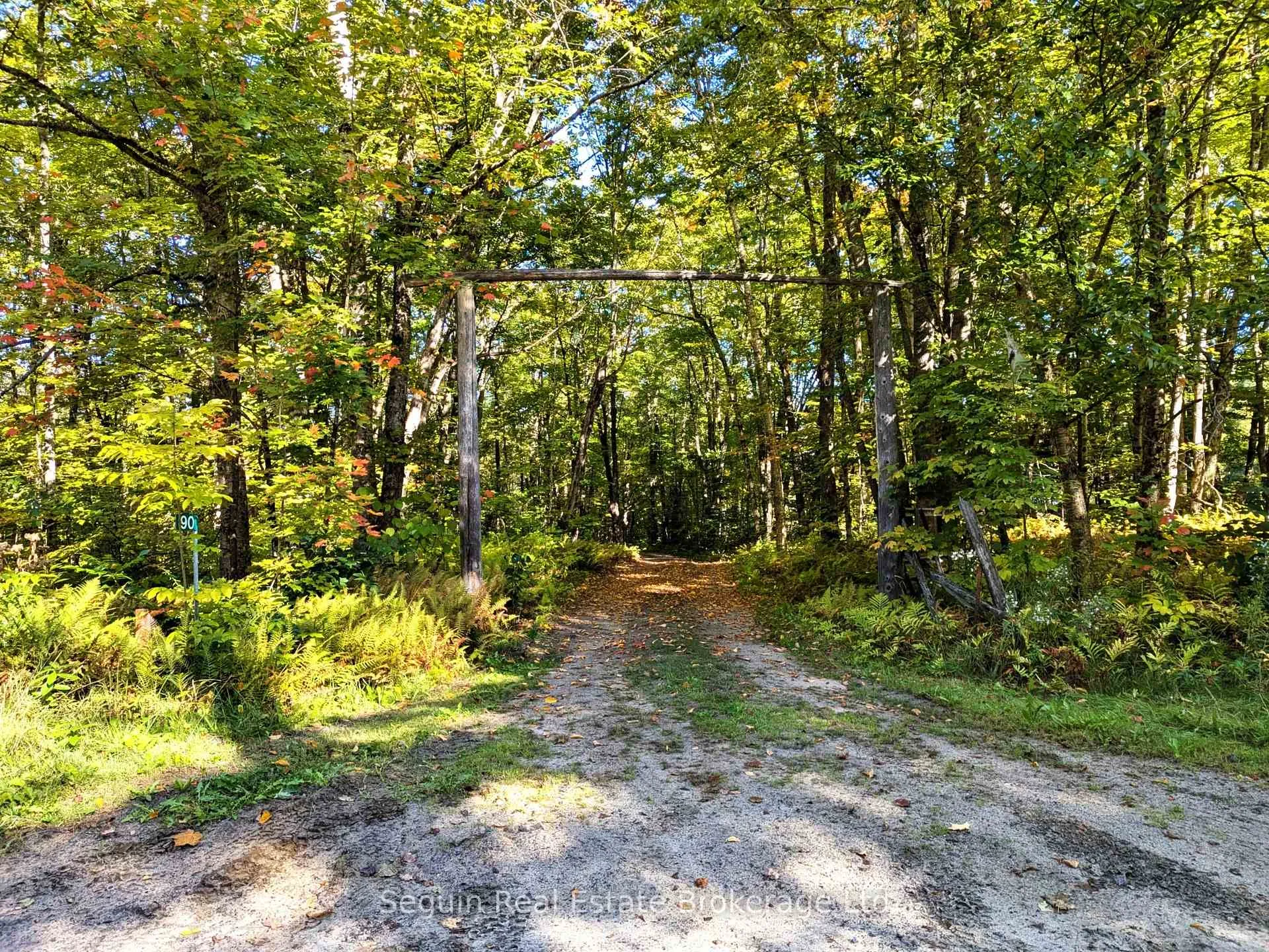 Photo 10 of 90 Bradley Road, Seguin — HOMEH