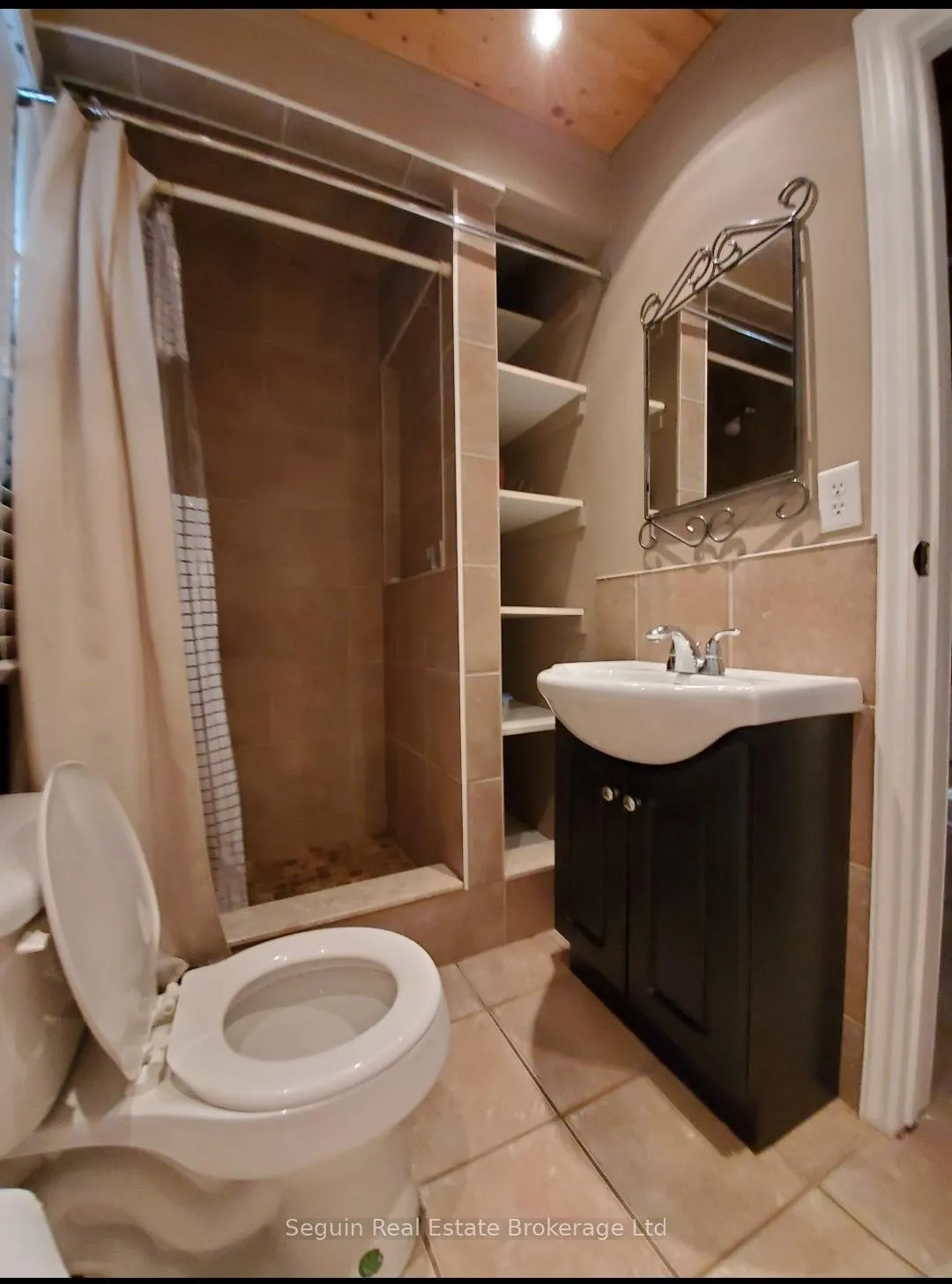 Photo 16 of 90 Bradley Road, Seguin — HOMEH