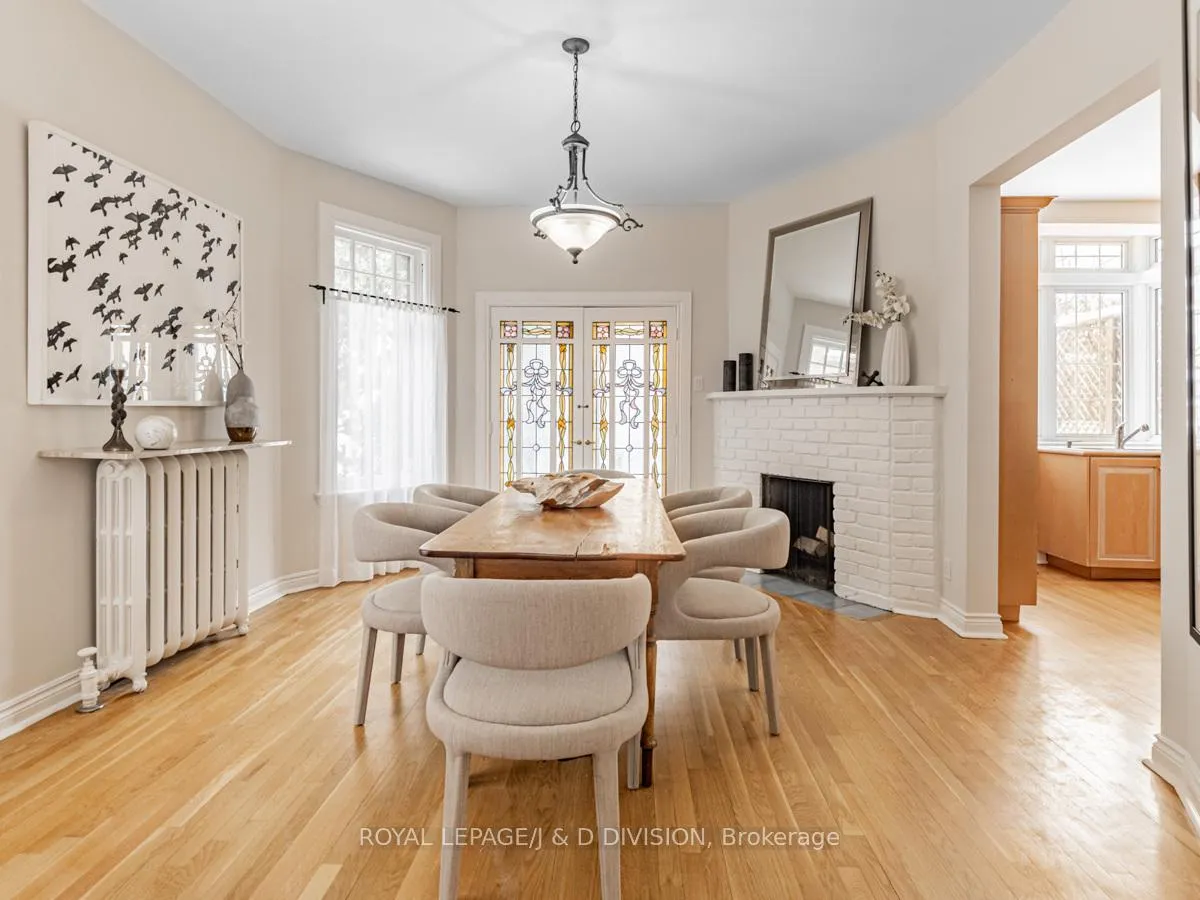 Photo 6 of 12 McMaster Avenue, Toronto, Casa Loma — HOMEH