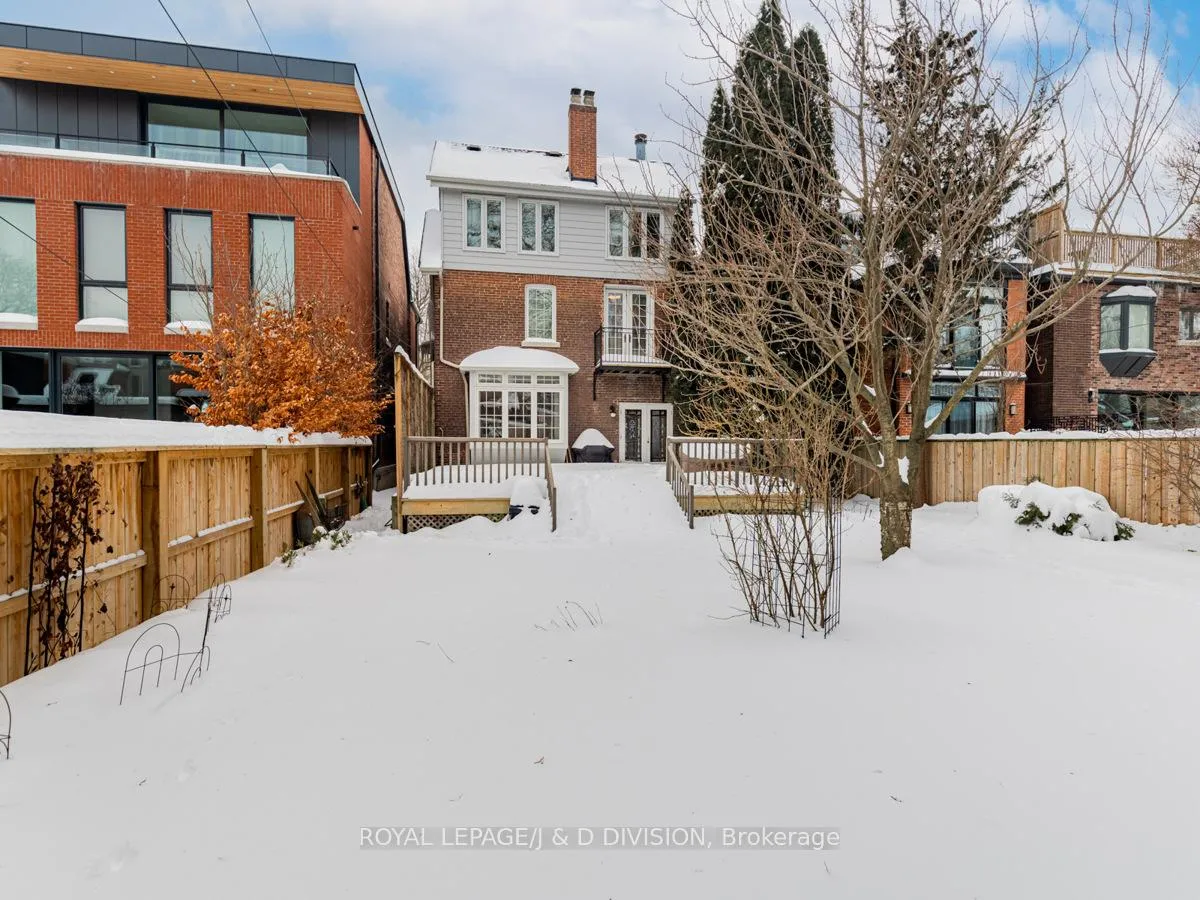 Photo 23 of 12 McMaster Avenue, Toronto, Casa Loma — HOMEH