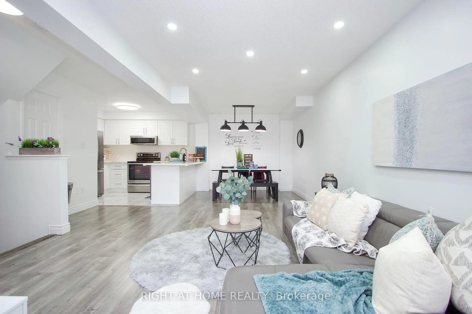 Photo 10 of 34 Clowes Street, Ajax, Central East — HOMEH