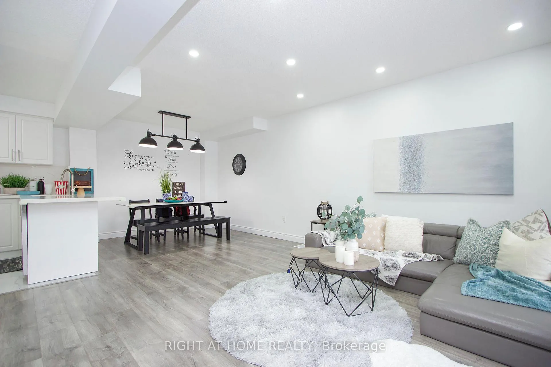 Photo 11 of 34 Clowes Street, Ajax, Central East — HOMEH