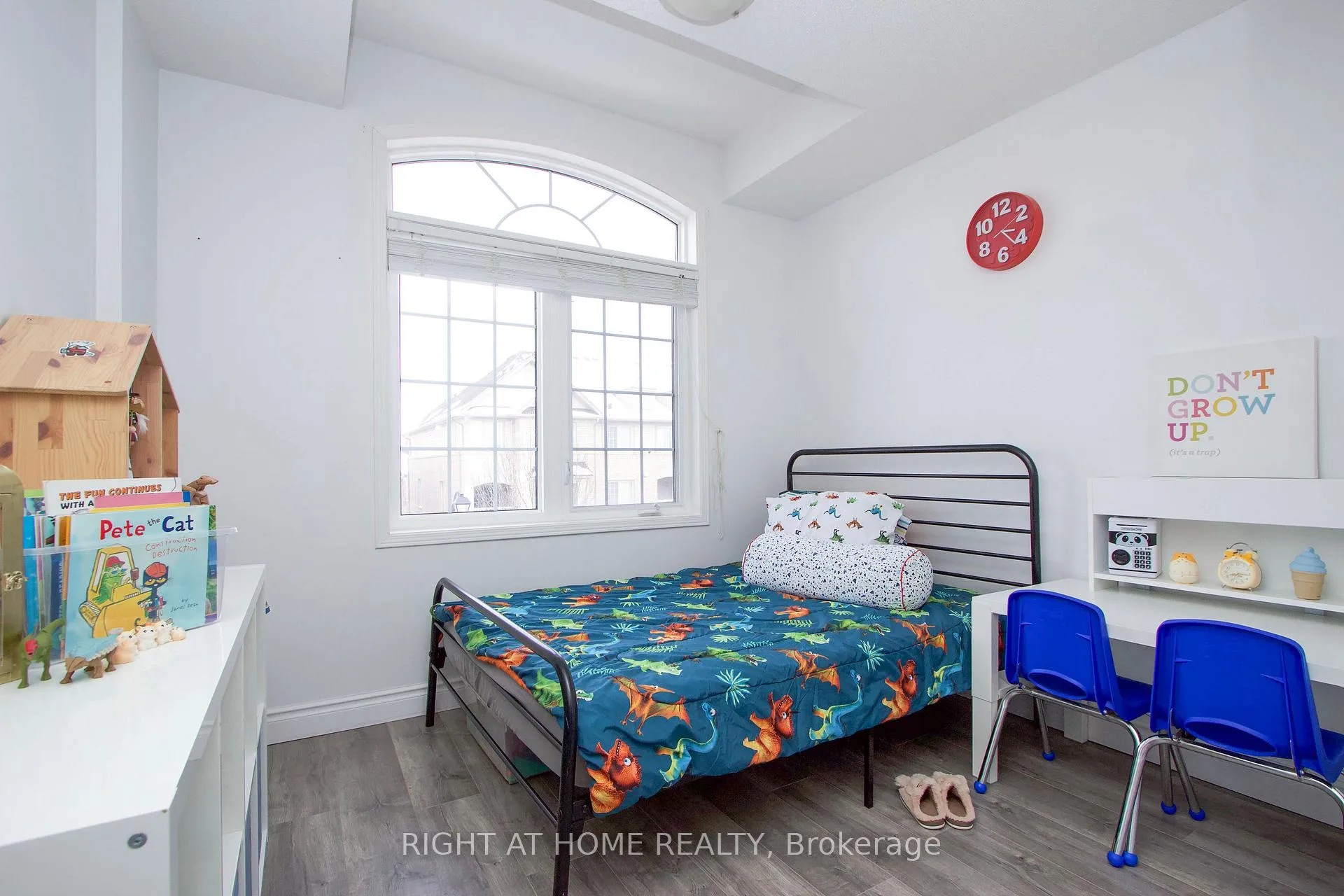 Photo 26 of 34 Clowes Street, Ajax, Central East — HOMEH