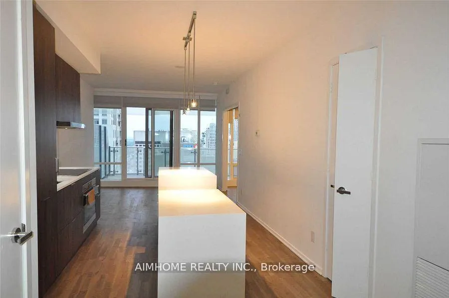 Photo 2 of Unit 2208, 1 Bloor Street E, Toronto, Church-Yonge Corridor — HOMEH