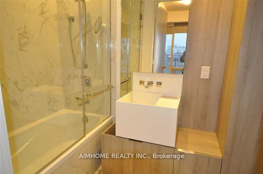 Photo 7 of Unit 2208, 1 Bloor Street E, Toronto, Church-Yonge Corridor — HOMEH