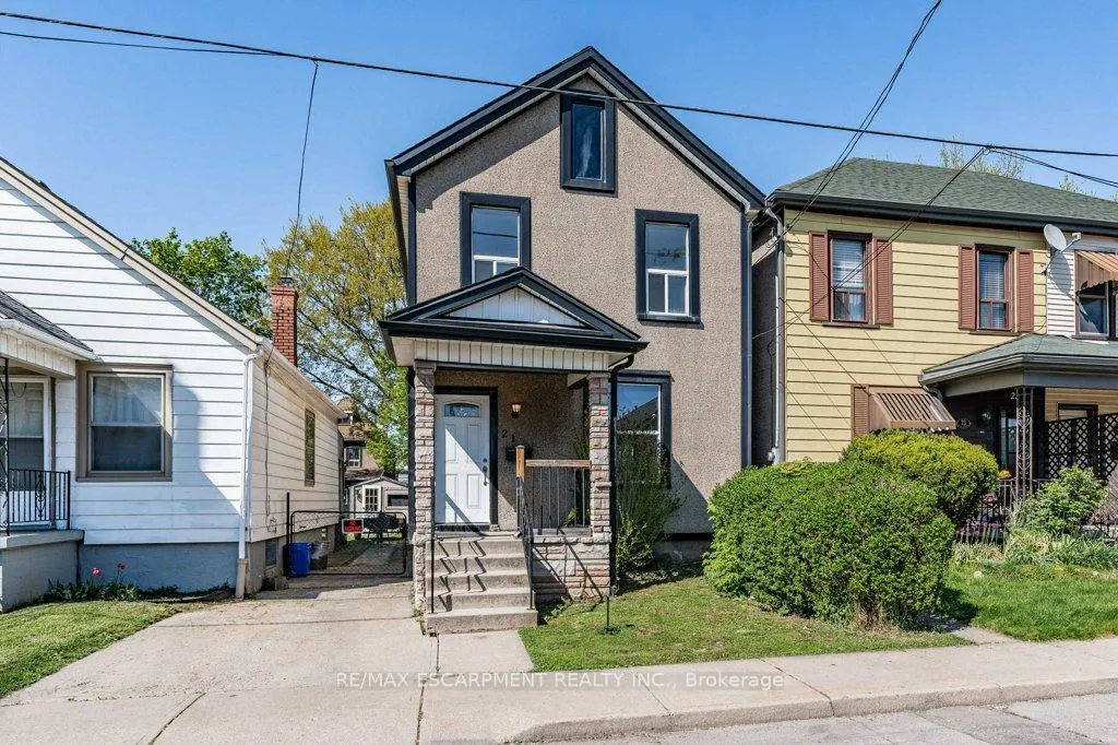 Photo 3 of 21 Mayflower Avenue, Hamilton, Crown Point — HOMEH