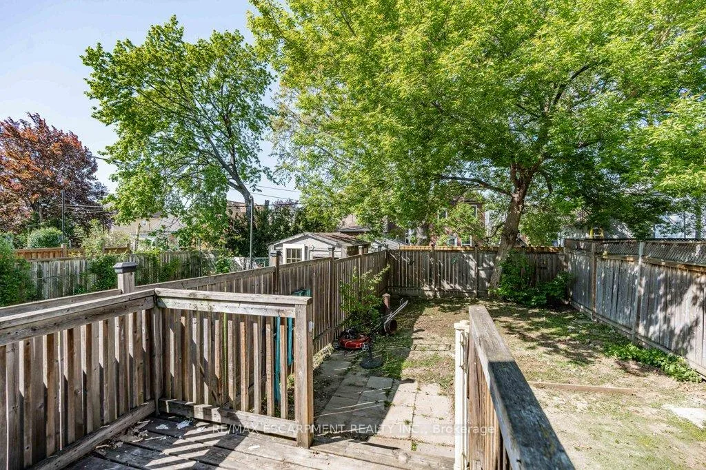 Photo 31 of 21 Mayflower Avenue, Hamilton, Crown Point — HOMEH