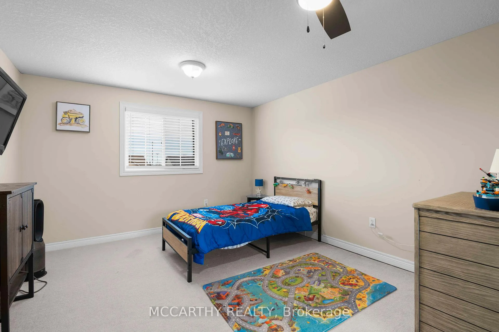Photo 36 of 337 Rintoul Crescent, Shelburne — HOMEH