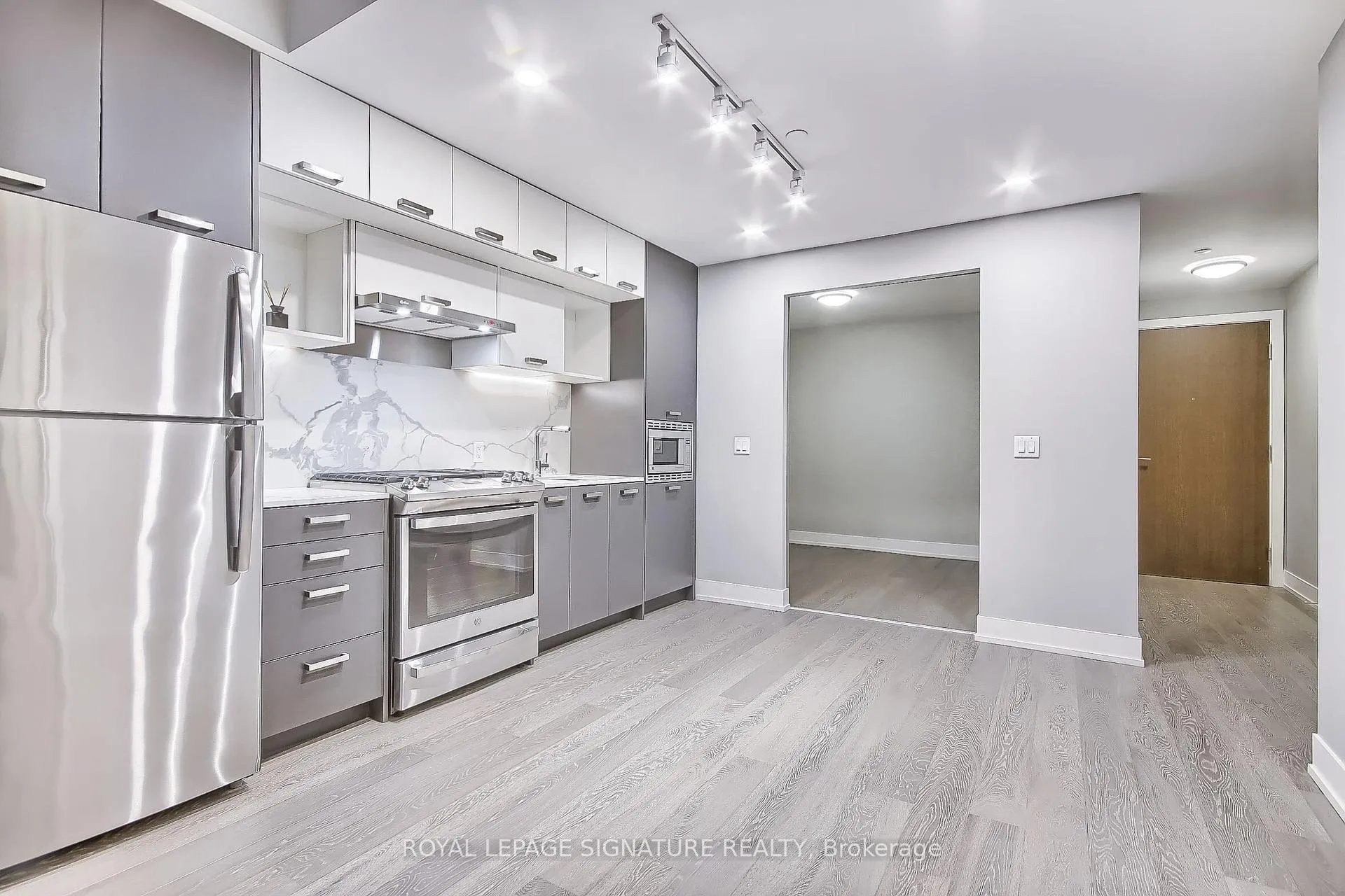 Photo 6 of Unit 101, 1331 Queen Street E, Toronto, Greenwood-Coxwell — HOMEH