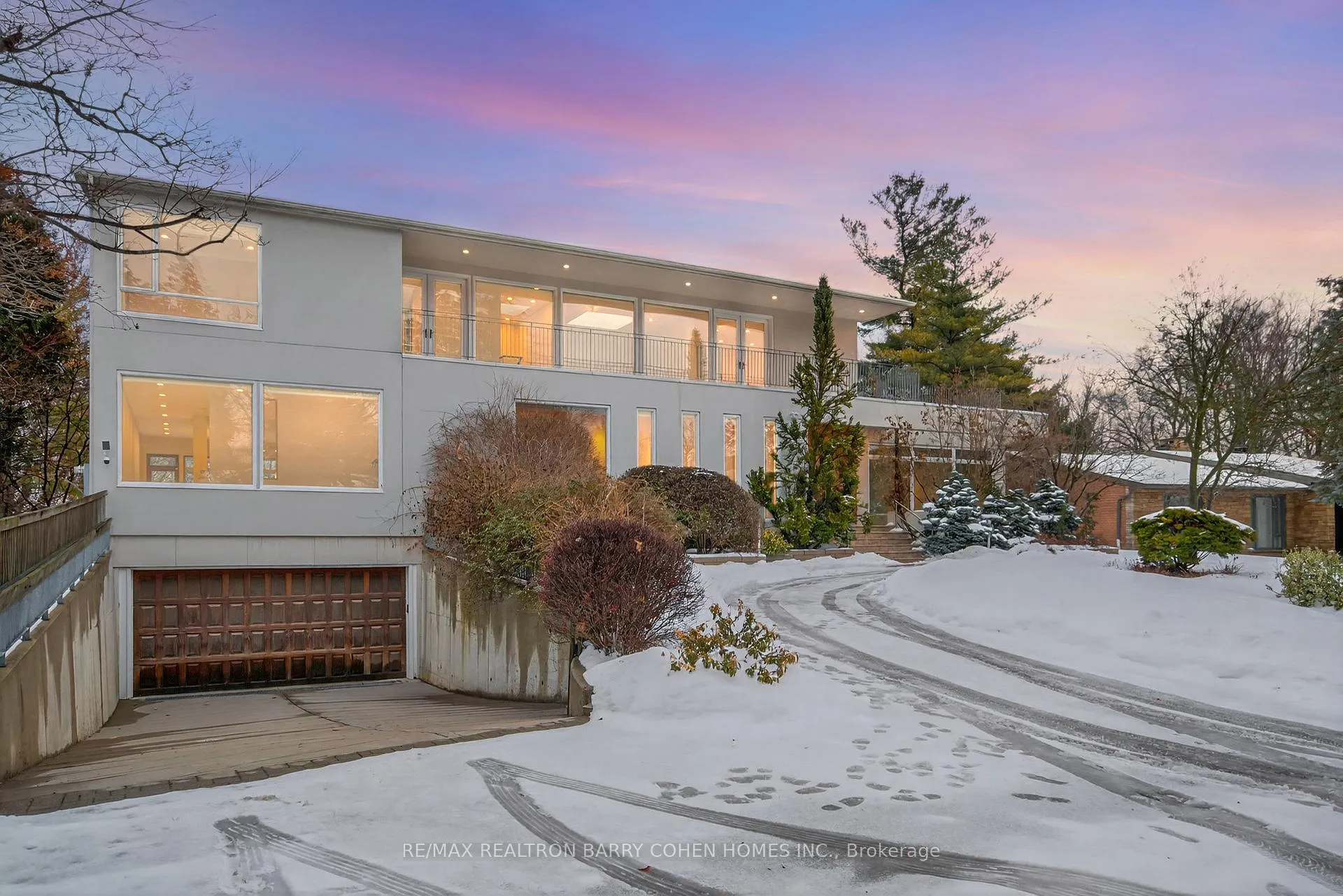 Photo 1 of 33 Fairway Heights Drive, Markham, Bayview Fairway-Bayview Country Club Estates — HOMEH