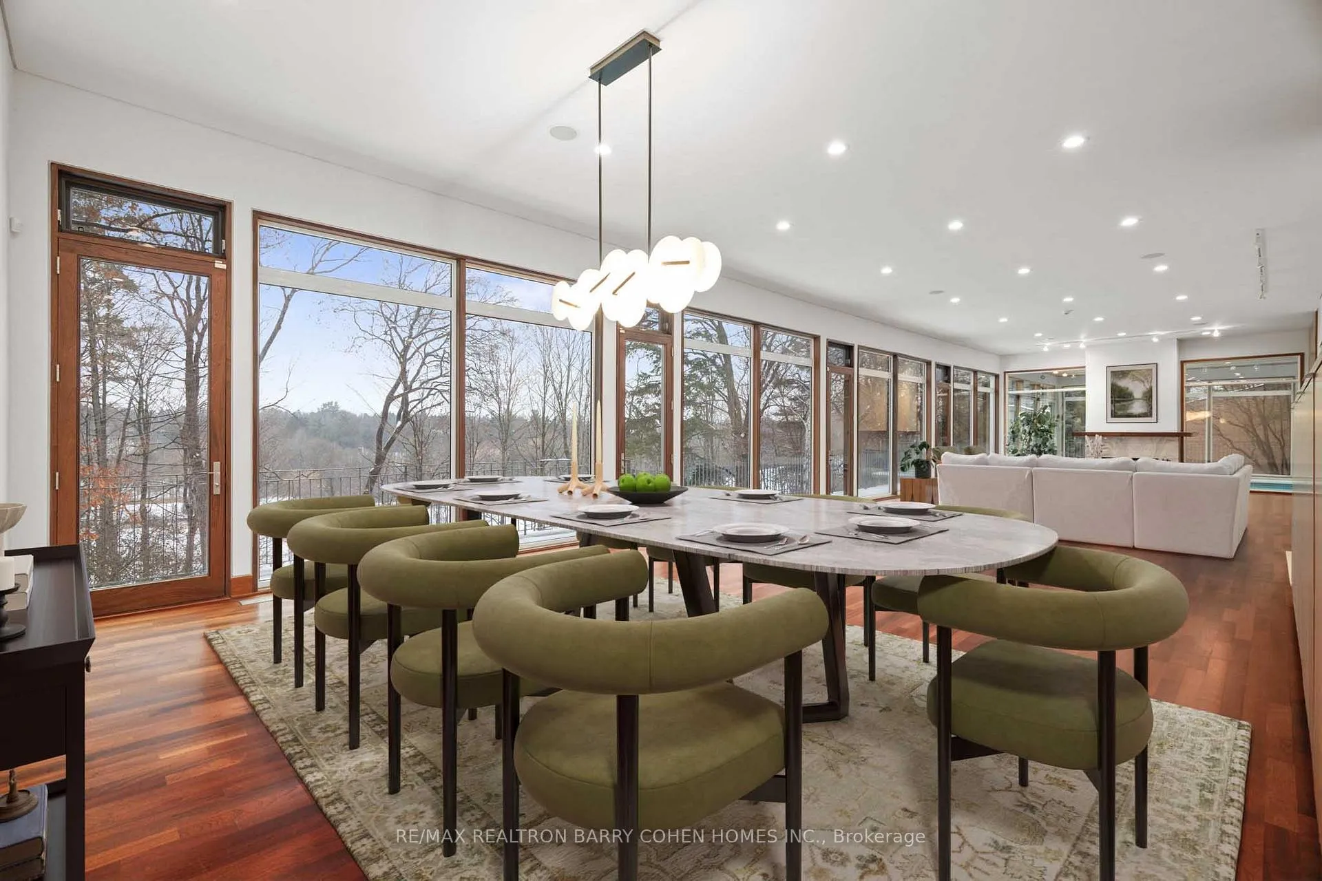Photo 8 of 33 Fairway Heights Drive, Markham, Bayview Fairway-Bayview Country Club Estates — HOMEH