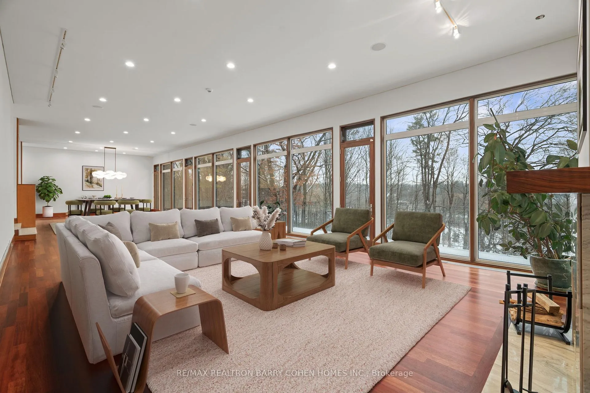Photo 9 of 33 Fairway Heights Drive, Markham, Bayview Fairway-Bayview Country Club Estates — HOMEH