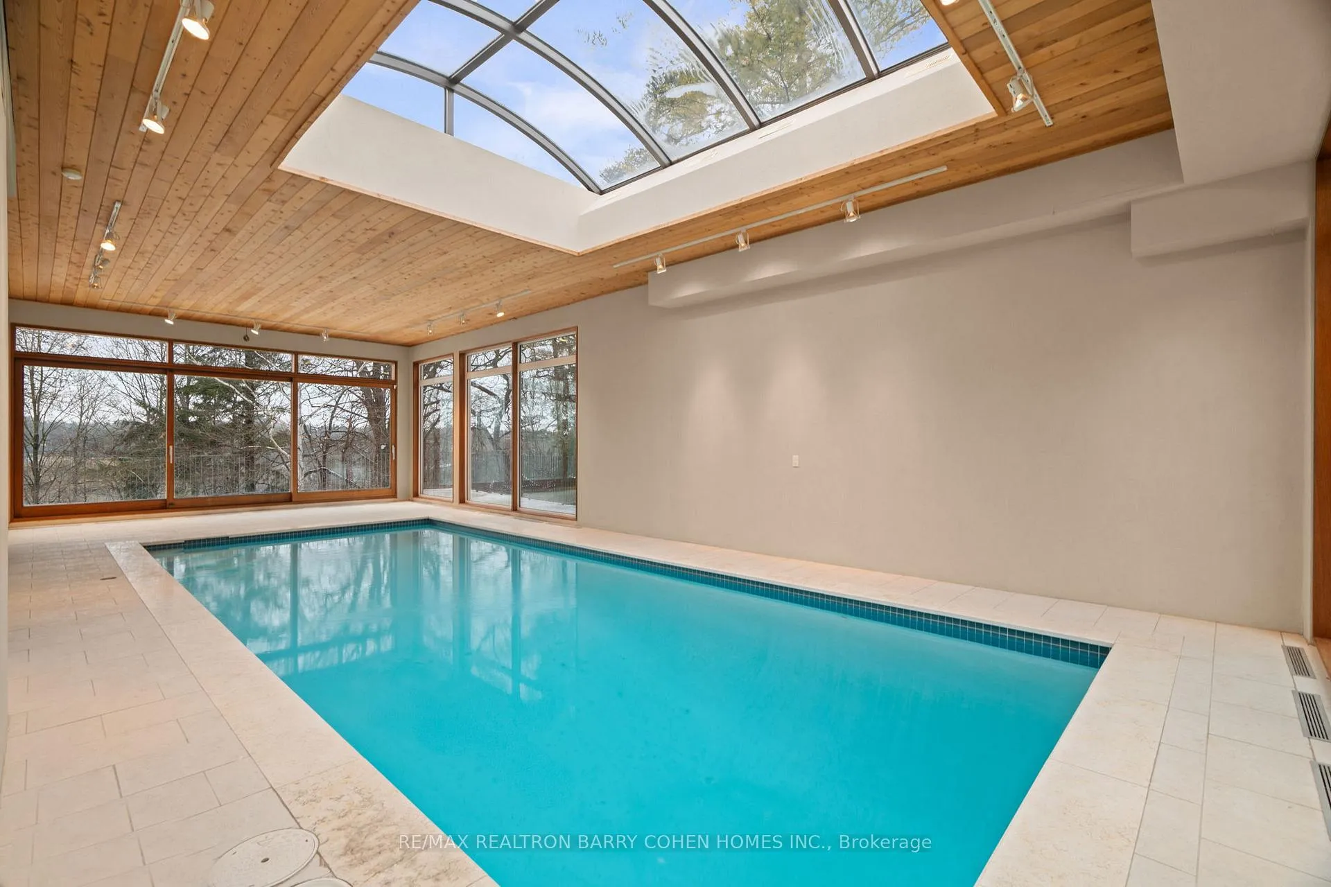 Photo 10 of 33 Fairway Heights Drive, Markham, Bayview Fairway-Bayview Country Club Estates — HOMEH