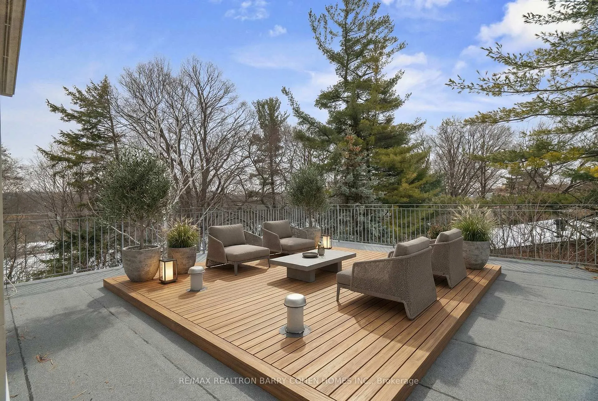 Photo 20 of 33 Fairway Heights Drive, Markham, Bayview Fairway-Bayview Country Club Estates — HOMEH