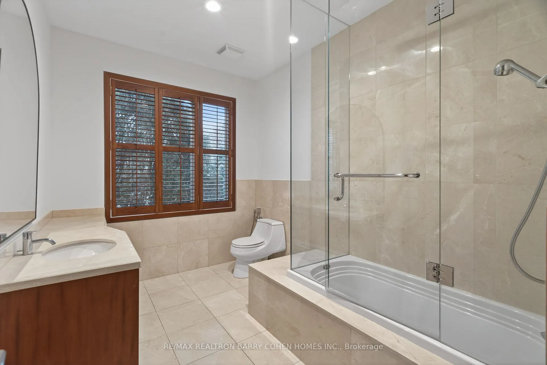 Photo 22 of 33 Fairway Heights Drive, Markham, Bayview Fairway-Bayview Country Club Estates — HOMEH