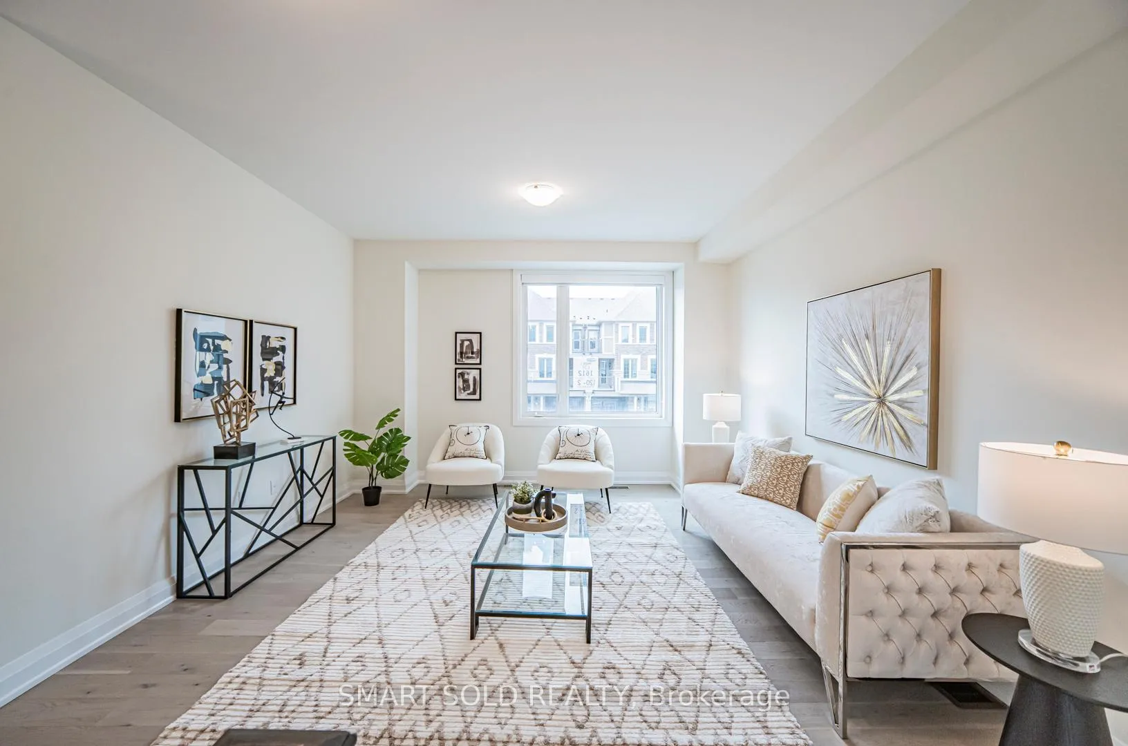 Photo 11 of 34 Thomas Frisby Jr Crescent, Markham, Victoria Square — HOMEH