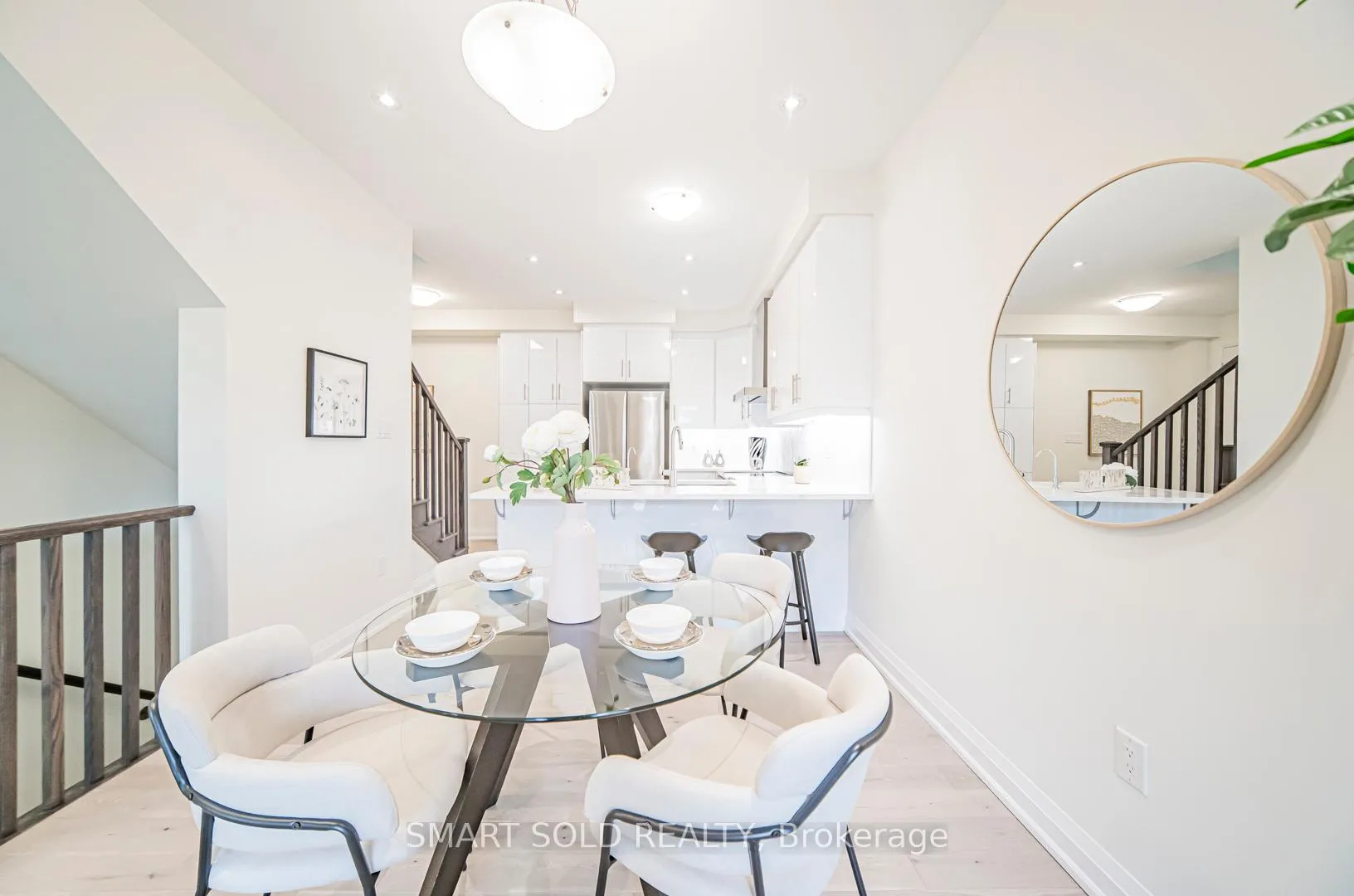 Photo 19 of 34 Thomas Frisby Jr Crescent, Markham, Victoria Square — HOMEH