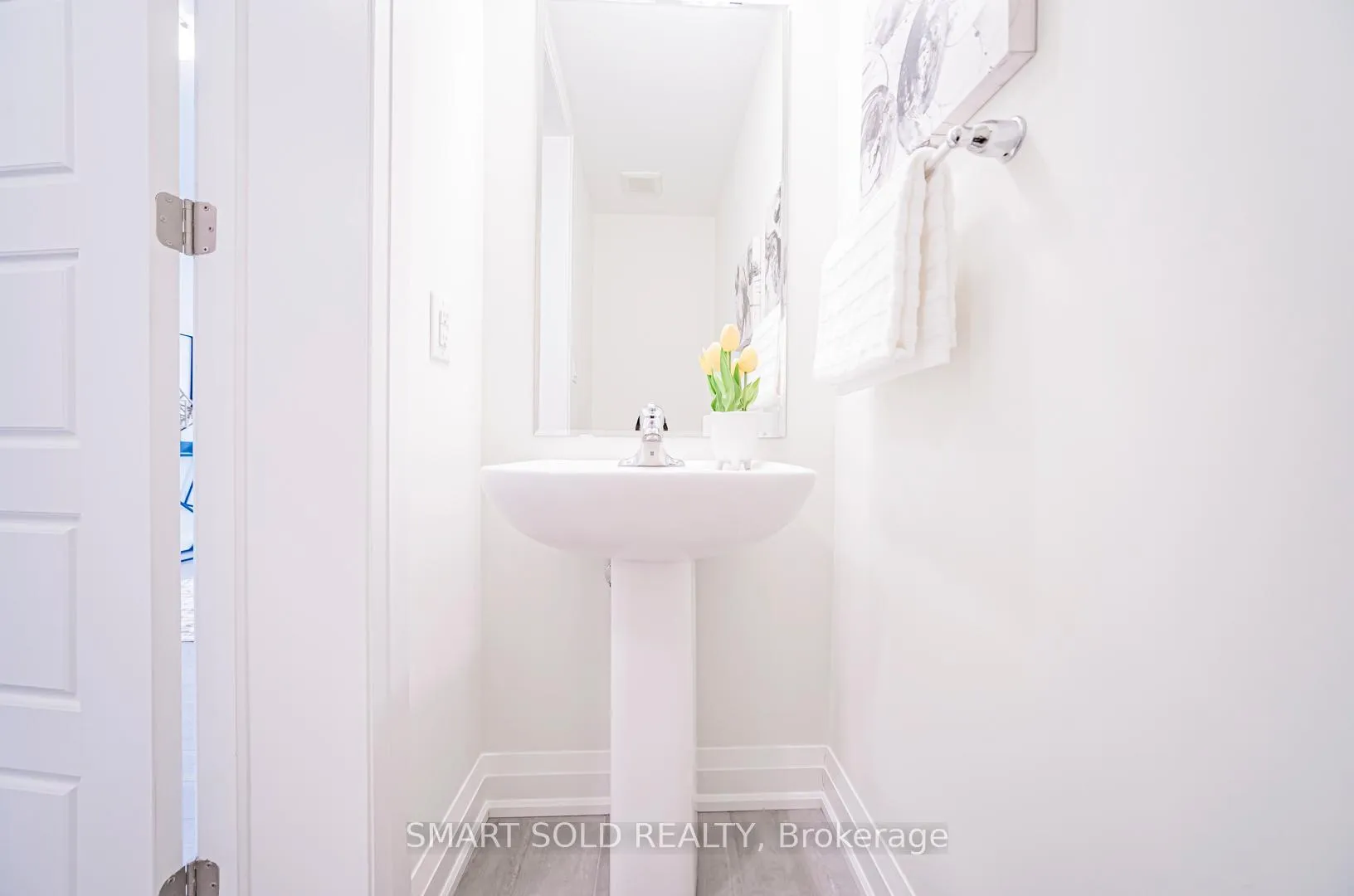 Photo 25 of 34 Thomas Frisby Jr Crescent, Markham, Victoria Square — HOMEH