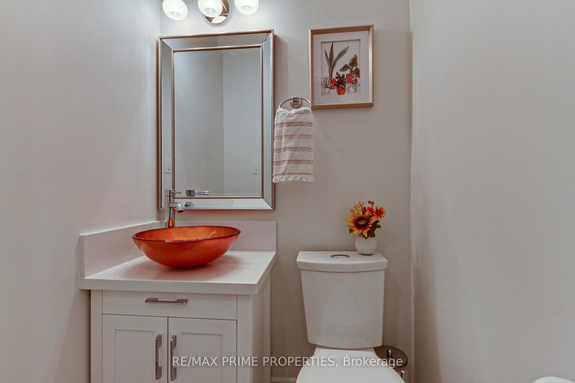 Photo 11 of 11 Kerfoot Crescent, Georgina, Historic Lakeshore Communities — HOMEH