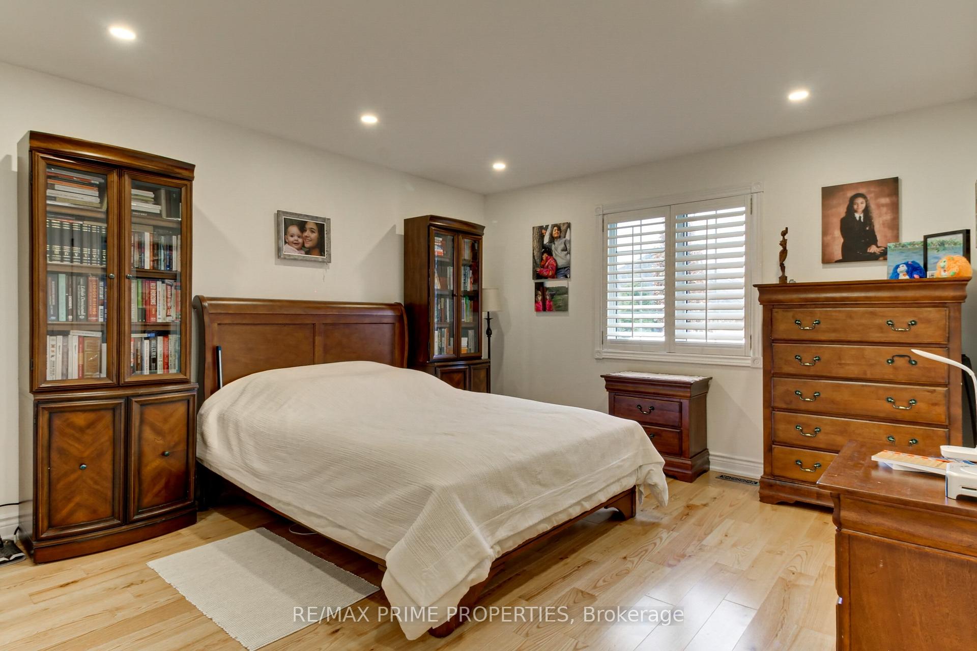 Photo 12 of 11 Kerfoot Crescent, Georgina, Historic Lakeshore Communities — HOMEH