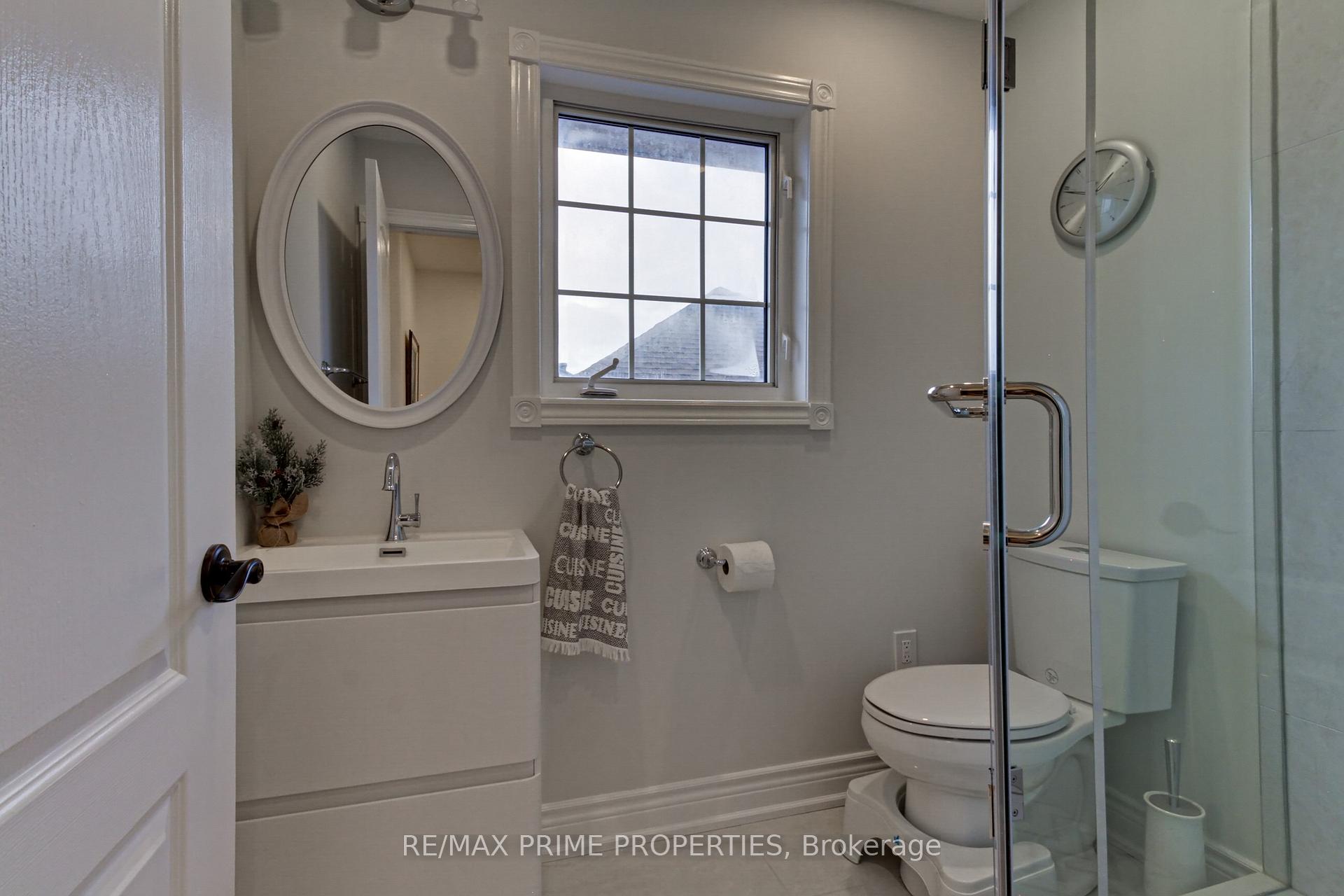 Photo 20 of 11 Kerfoot Crescent, Georgina, Historic Lakeshore Communities — HOMEH