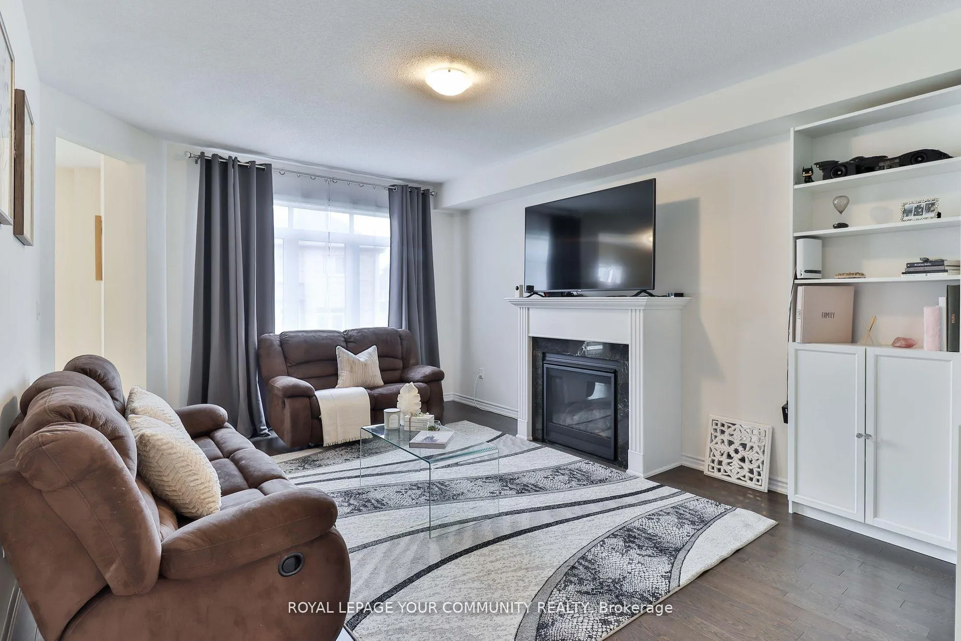 Photo 6 of 2173 Grainger Loop, Innisfil, Rural Innisfil — HOMEH