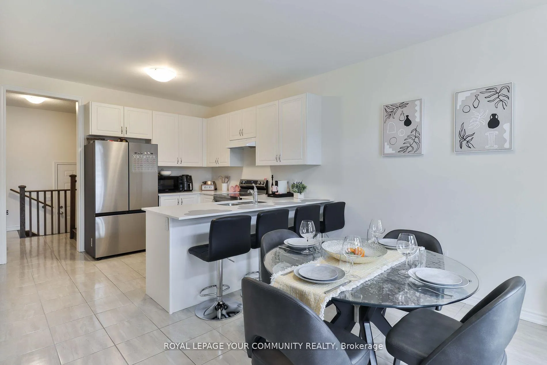 Photo 9 of 2173 Grainger Loop, Innisfil, Rural Innisfil — HOMEH