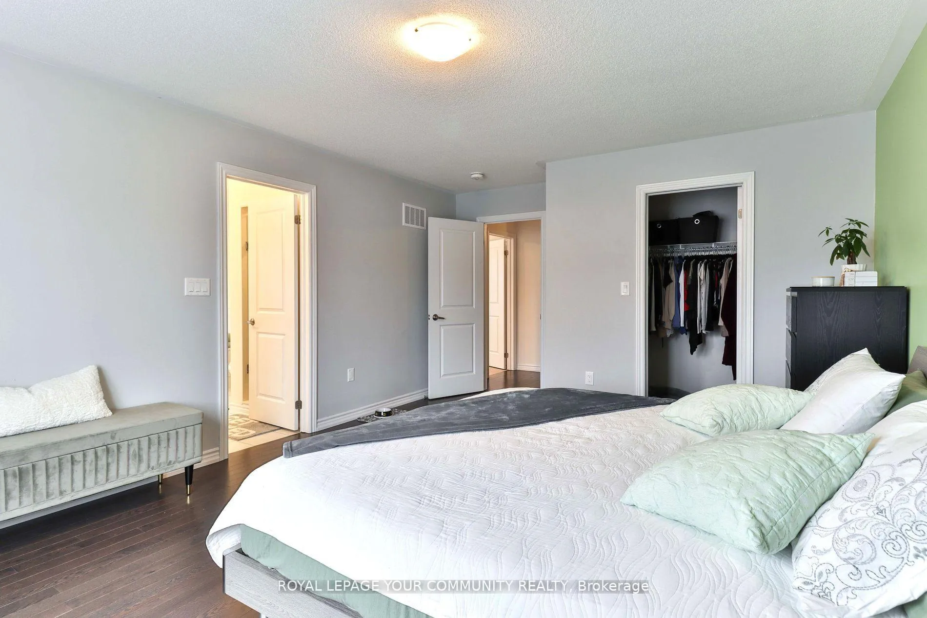Photo 19 of 2173 Grainger Loop, Innisfil, Rural Innisfil — HOMEH